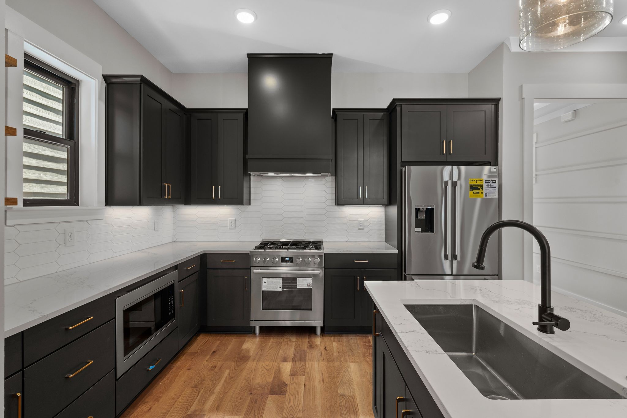 5406 Michigan Ave Unit: B