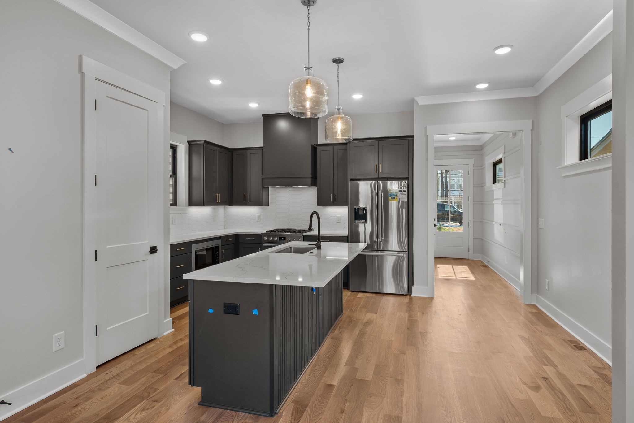 5406 Michigan Ave Unit: B