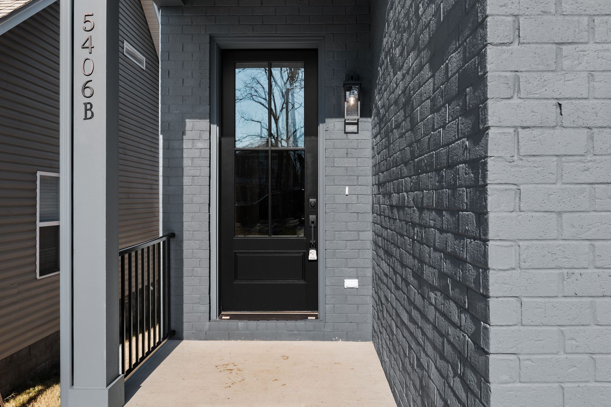 5406 Michigan Ave Unit: B