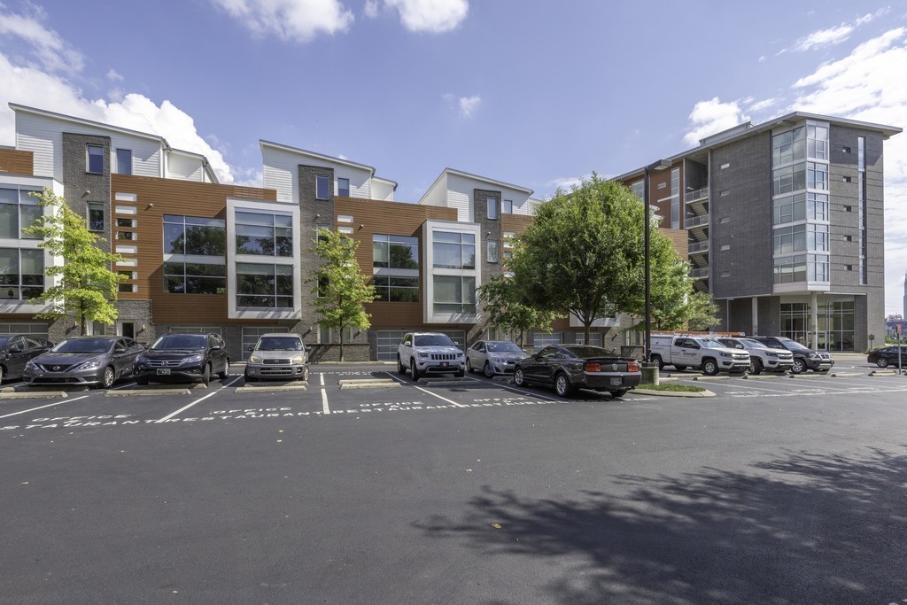 2115 Yeaman Pl Unit: 420