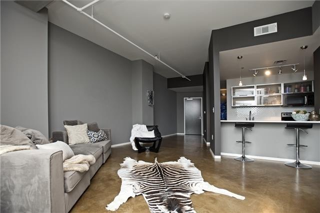 2115 Yeaman Pl Unit: 420