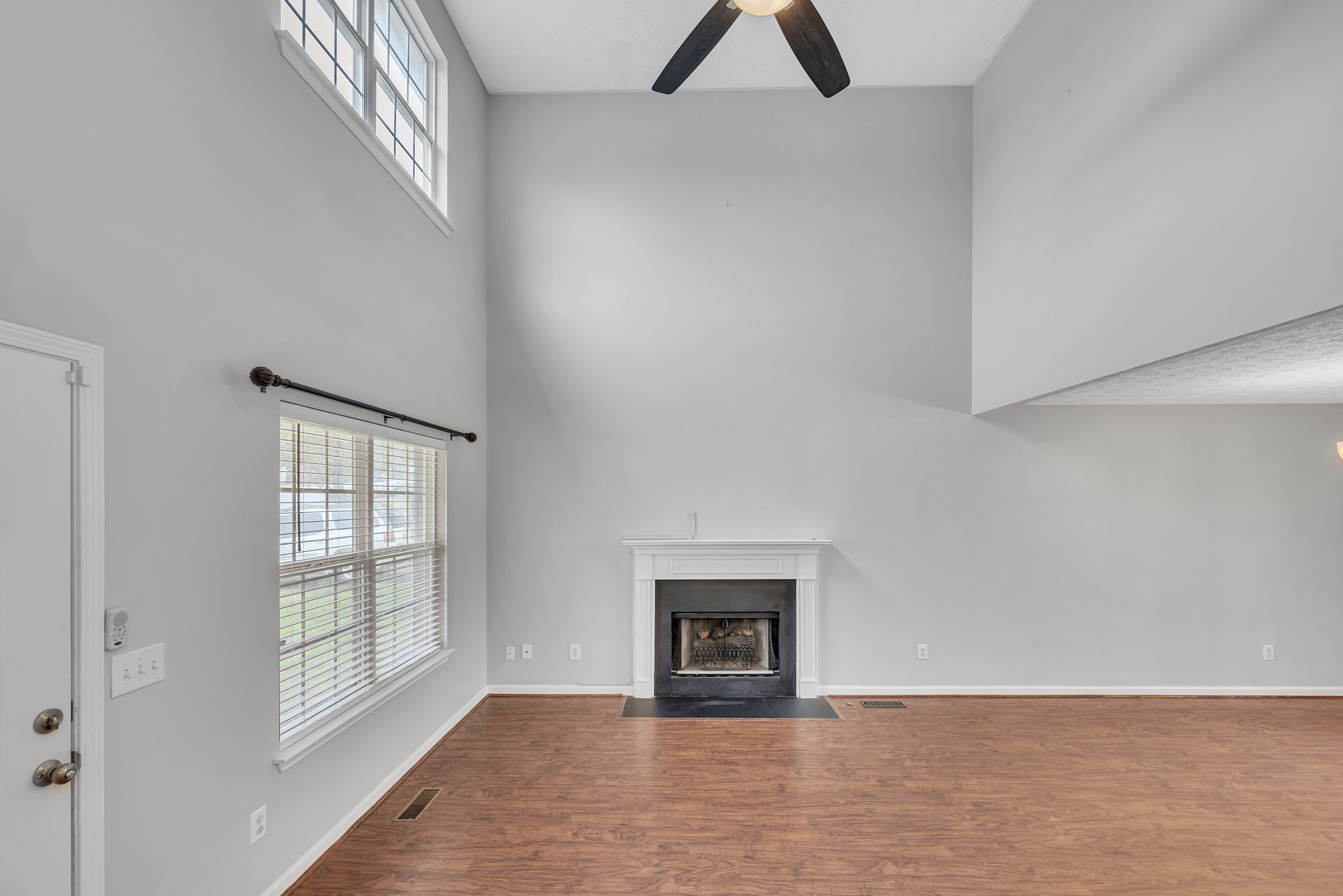 3200 W Yorkshire Ct