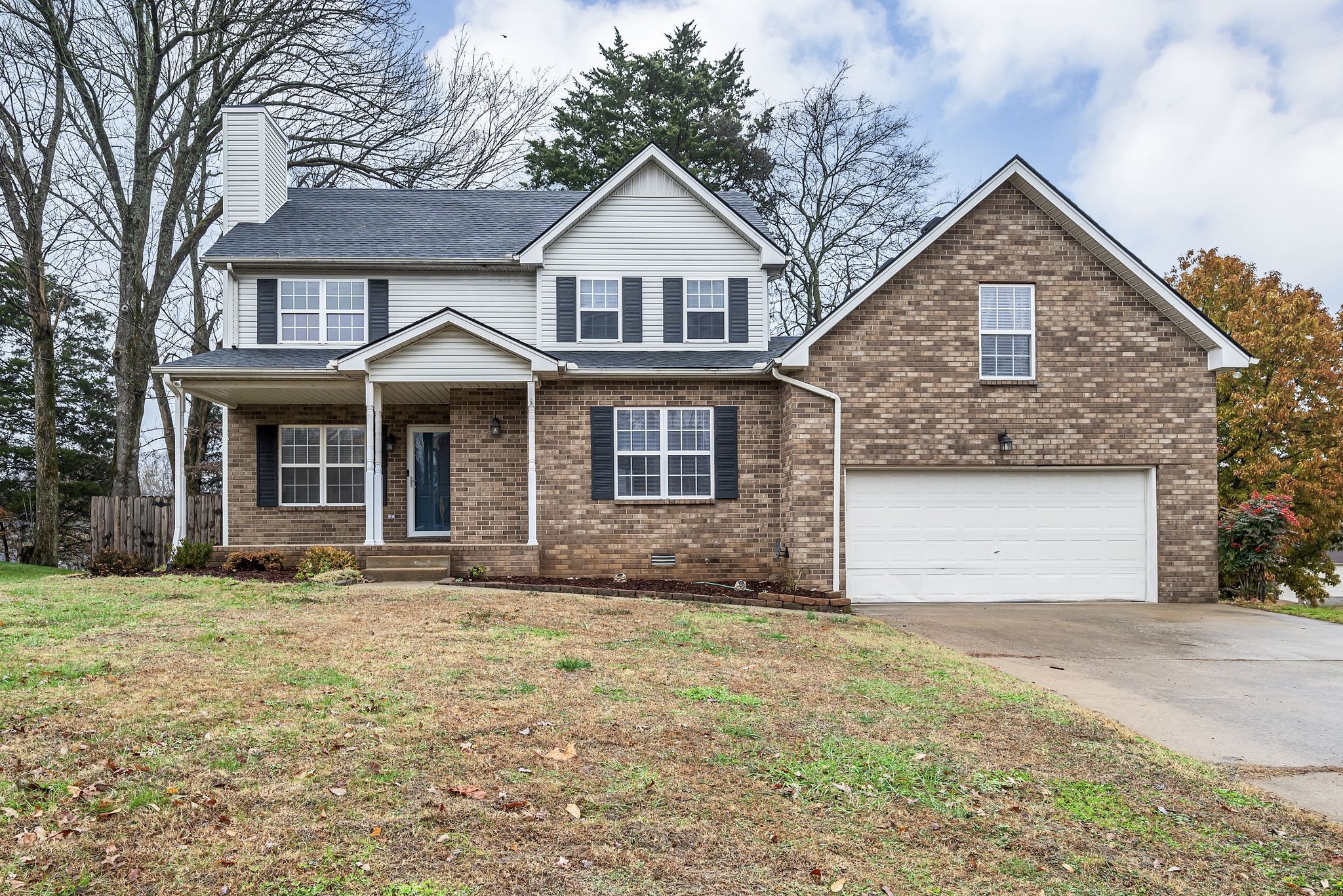 3200 W Yorkshire Ct