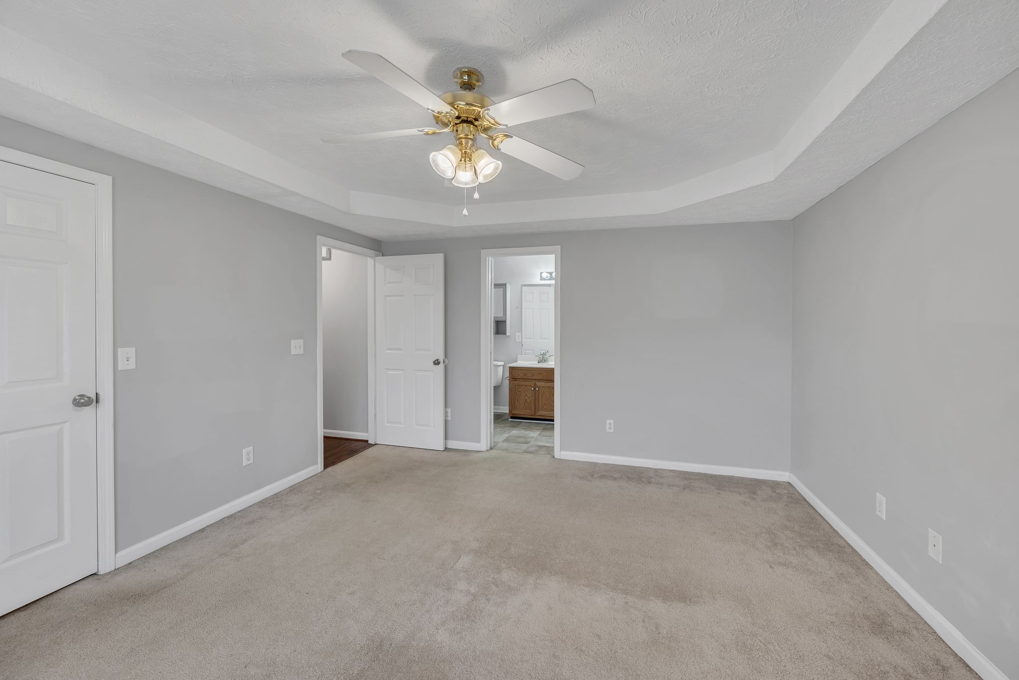 3200 W Yorkshire Ct