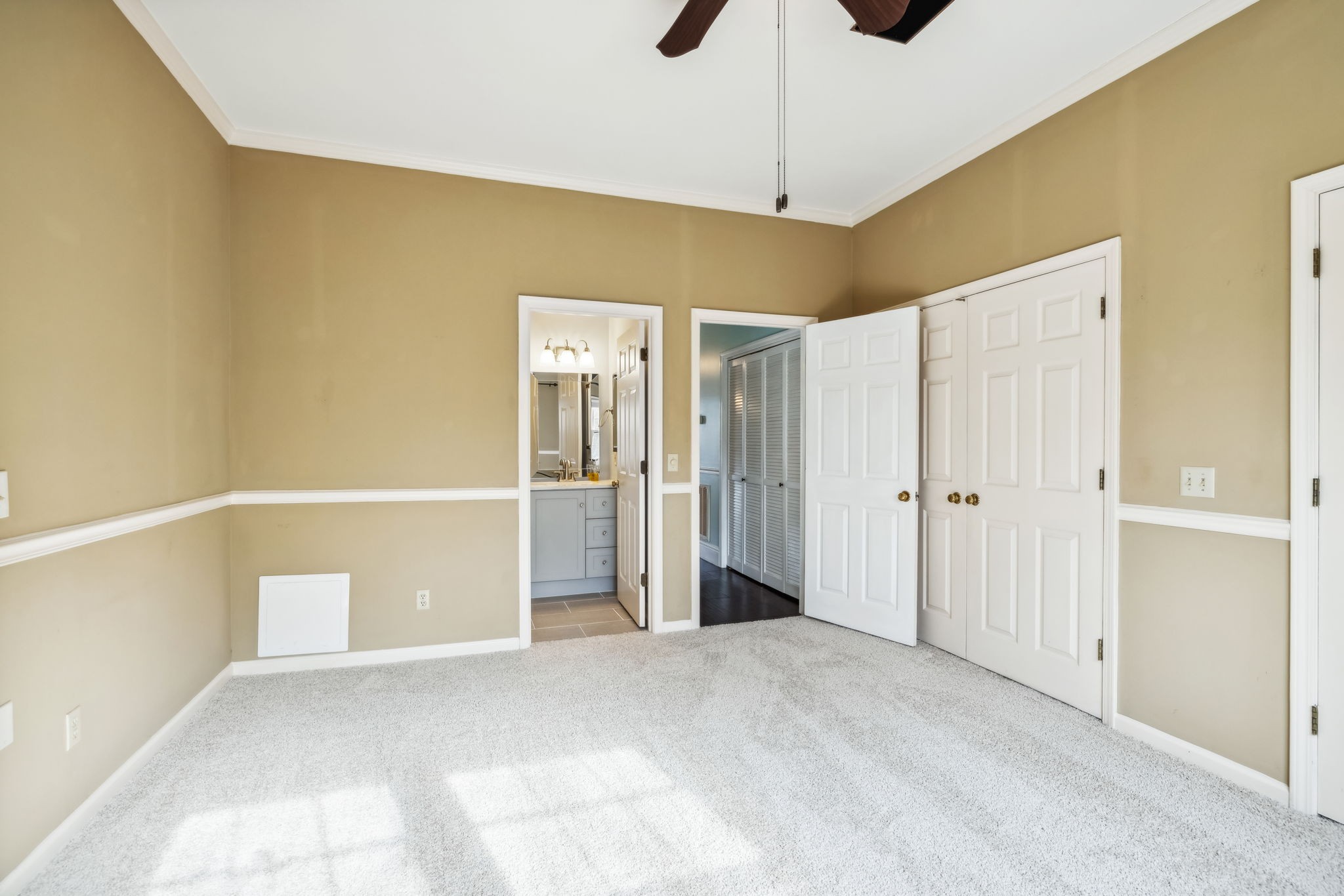 605 S Margin St Unit: 5