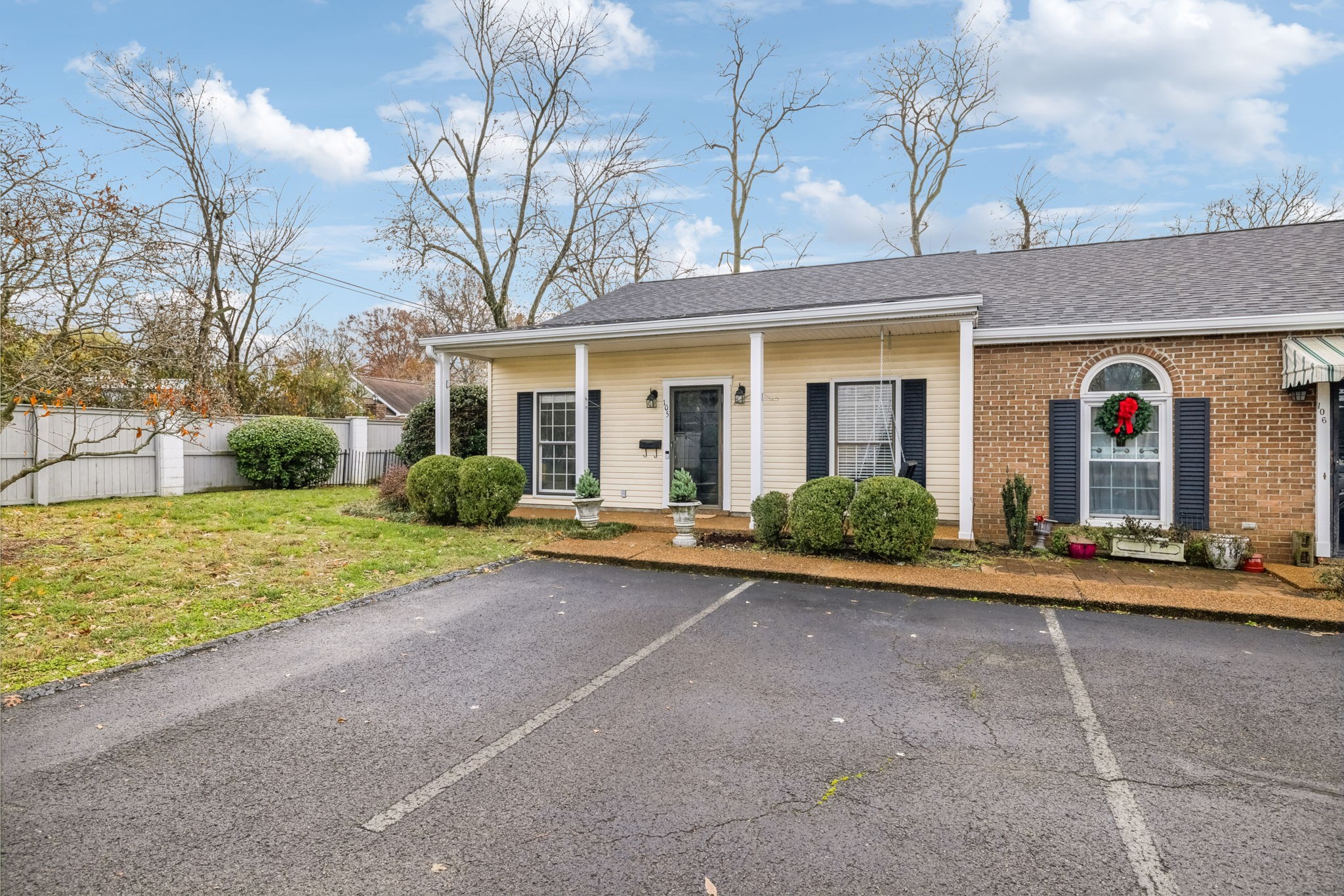 605 S Margin St Unit: 5