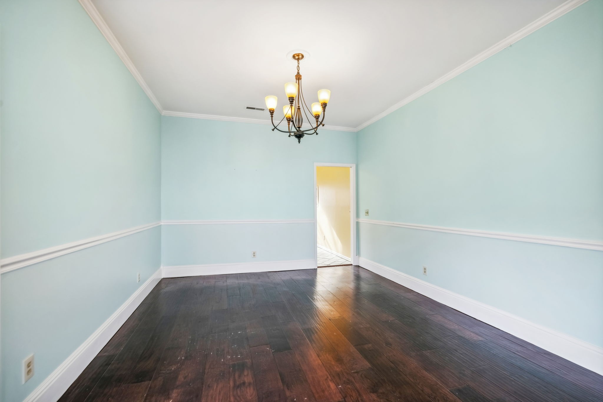 605 S Margin St Unit: 5