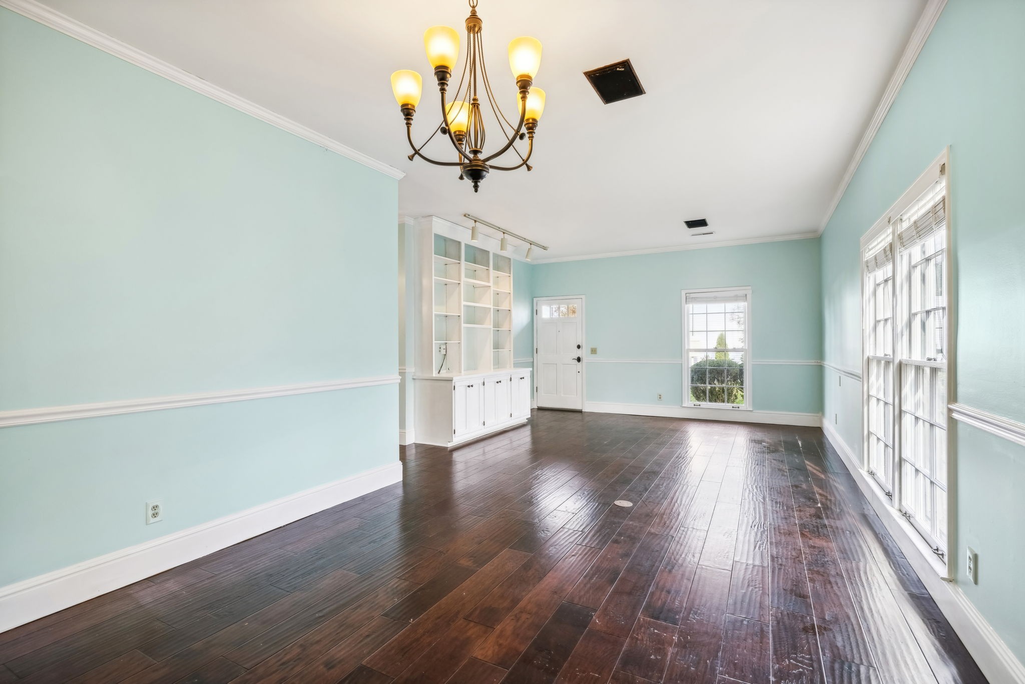 605 S Margin St Unit: 5
