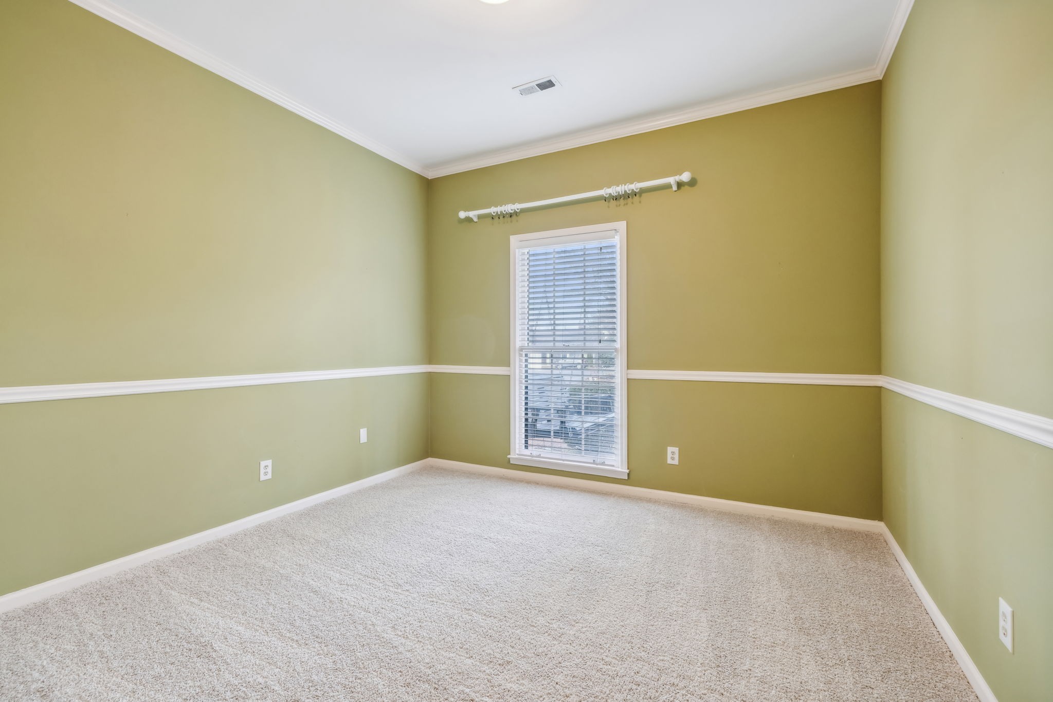 605 S Margin St Unit: 5