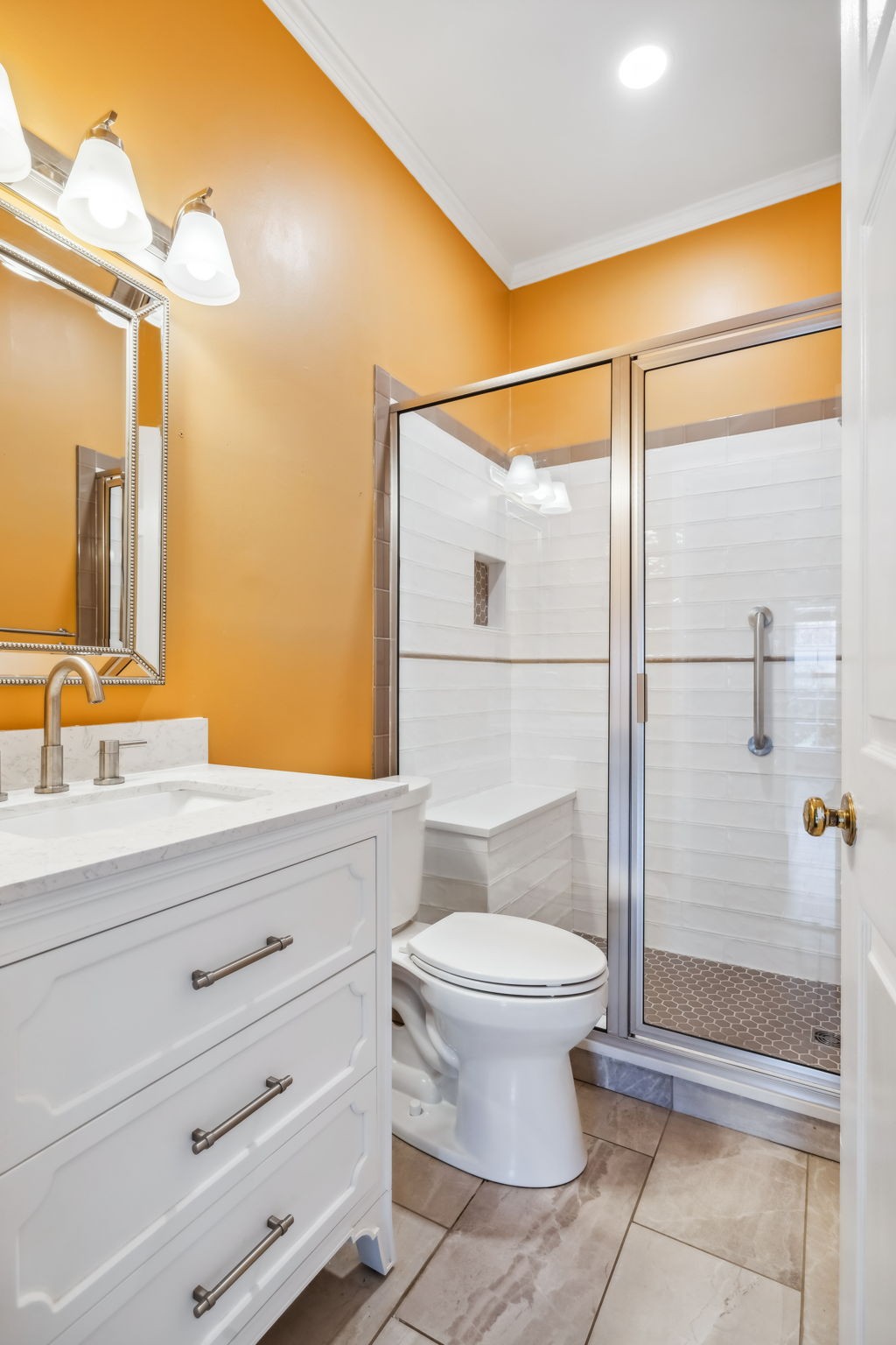 605 S Margin St Unit: 5
