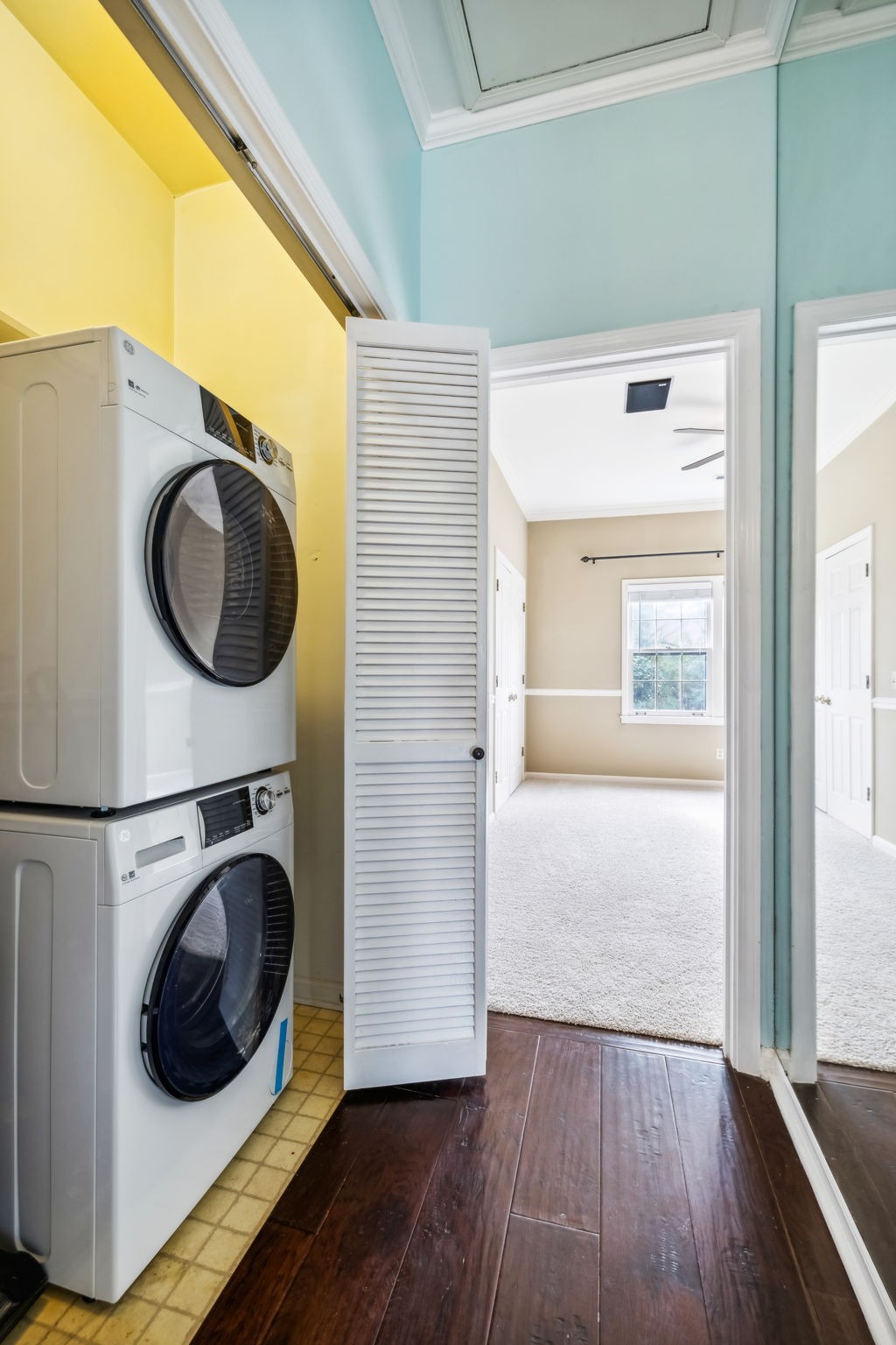 605 S Margin St Unit: 5