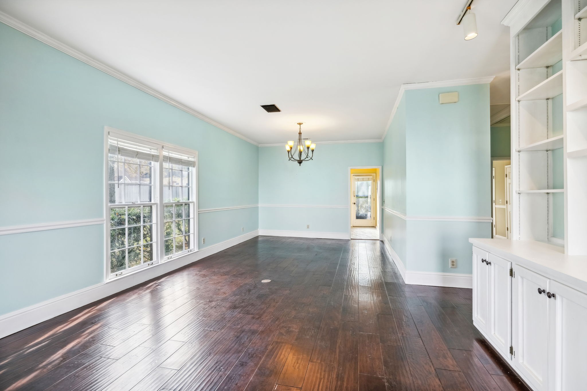605 S Margin St Unit: 5
