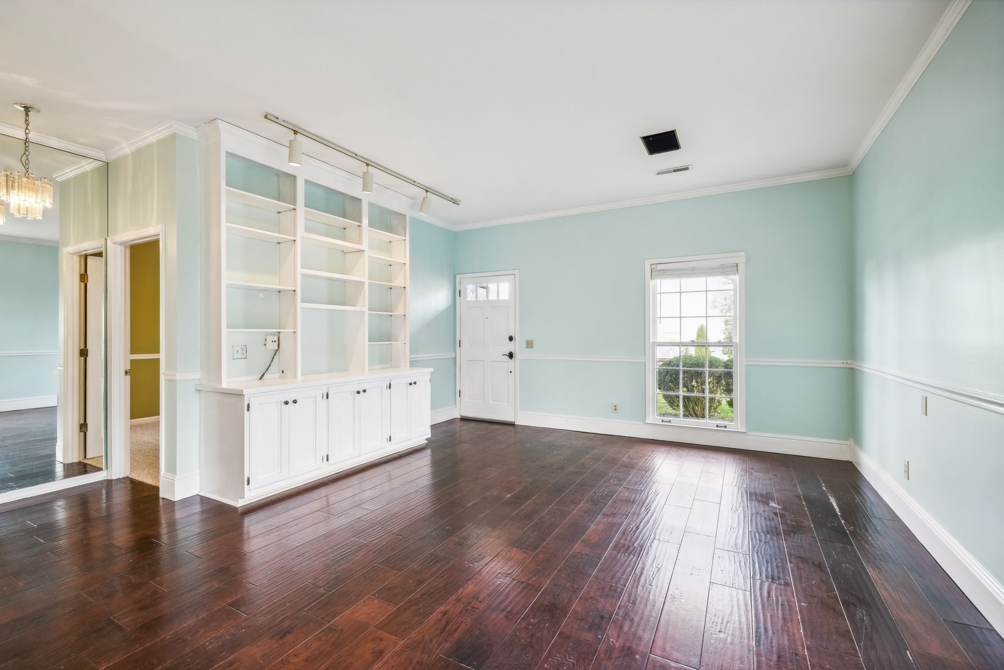 605 S Margin St Unit: 5
