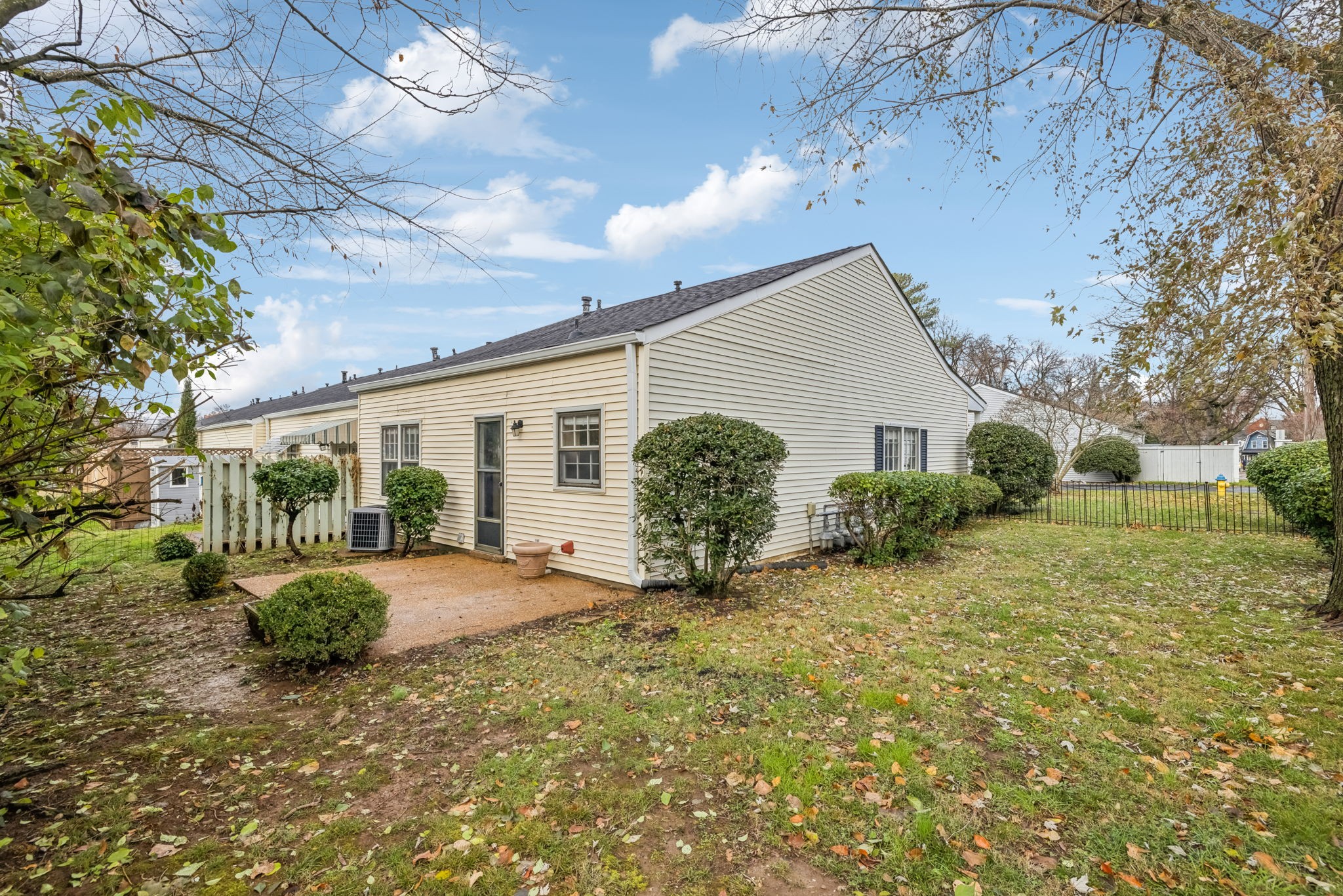 605 S Margin St Unit: 5