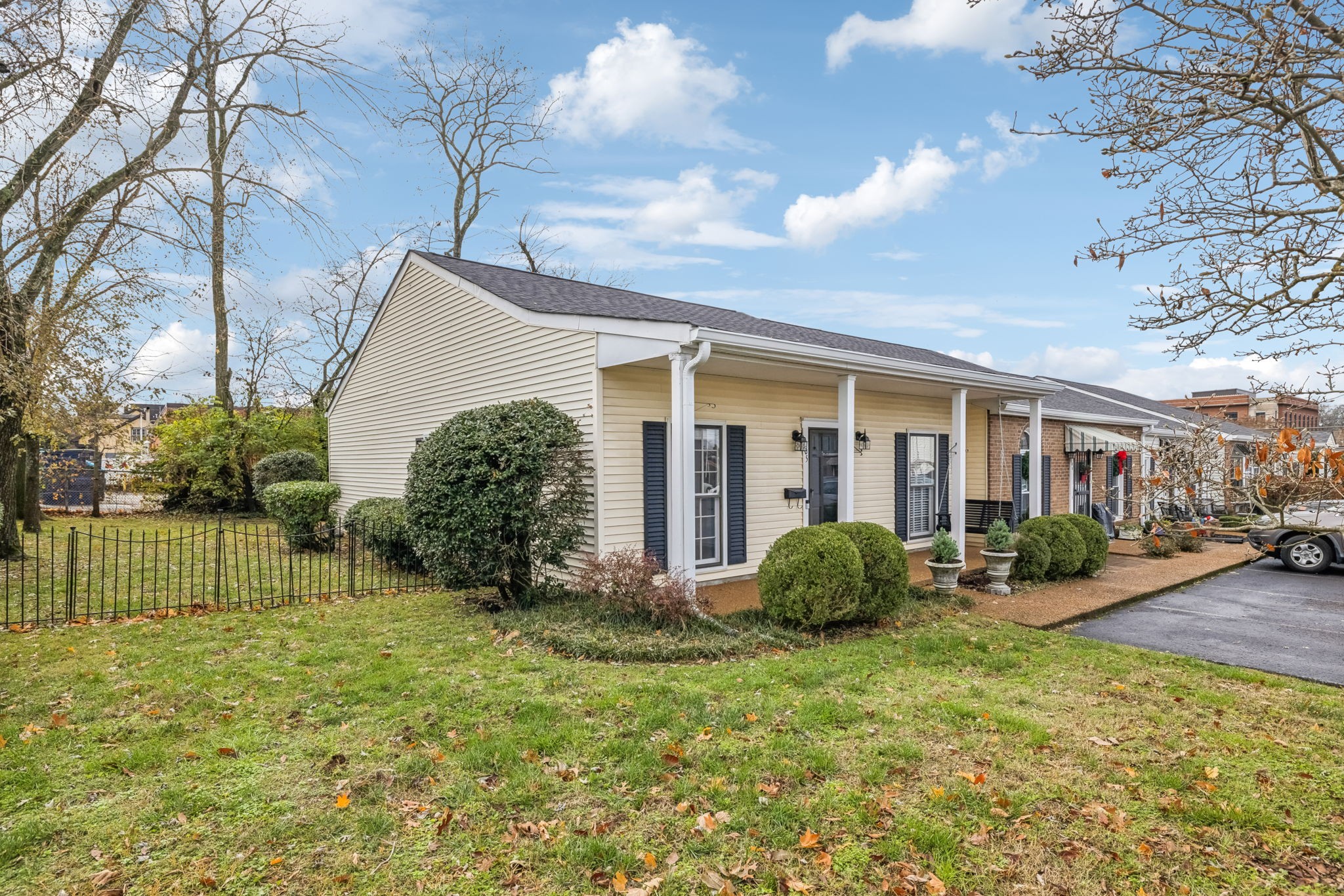605 S Margin St Unit: 5