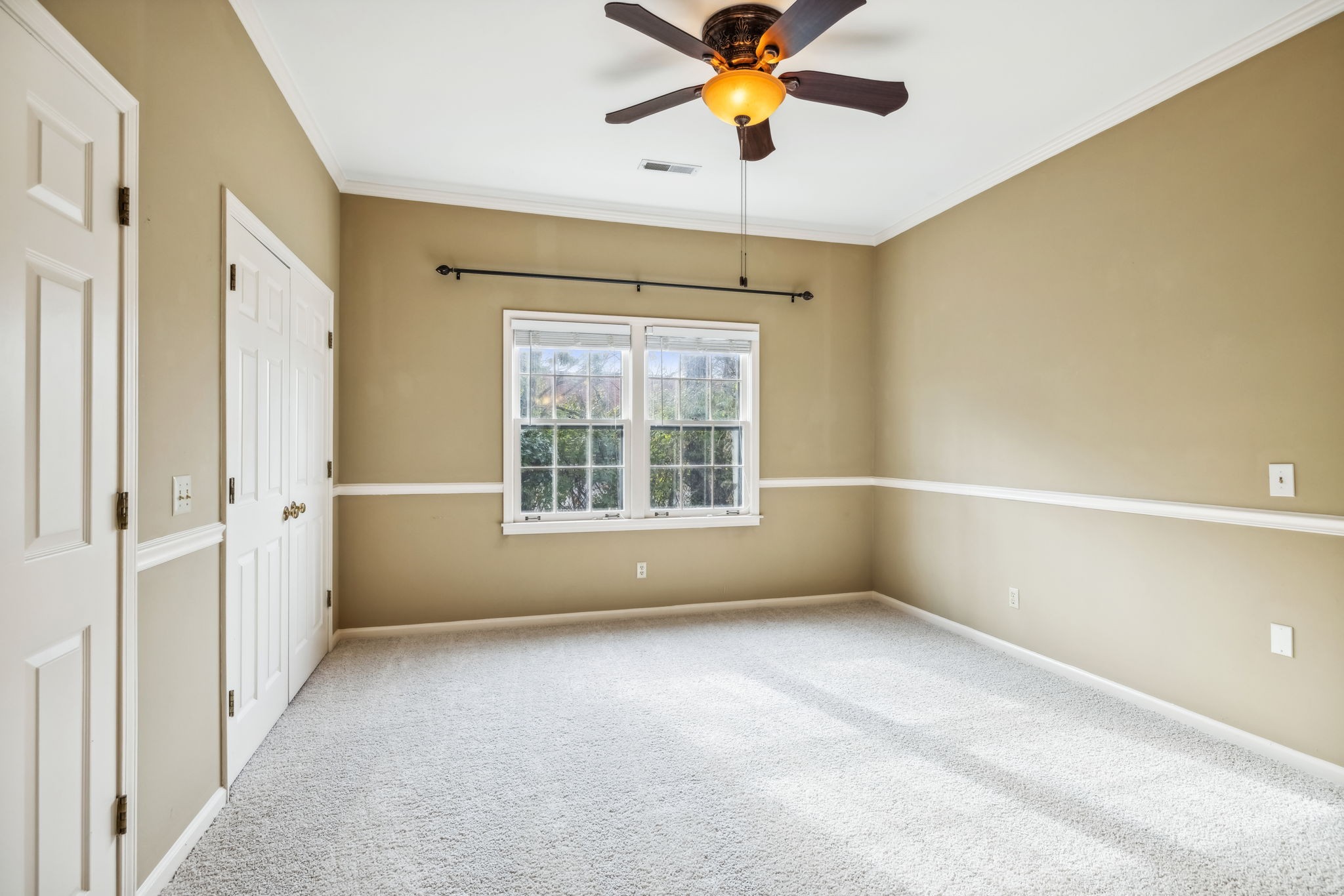 605 S Margin St Unit: 5
