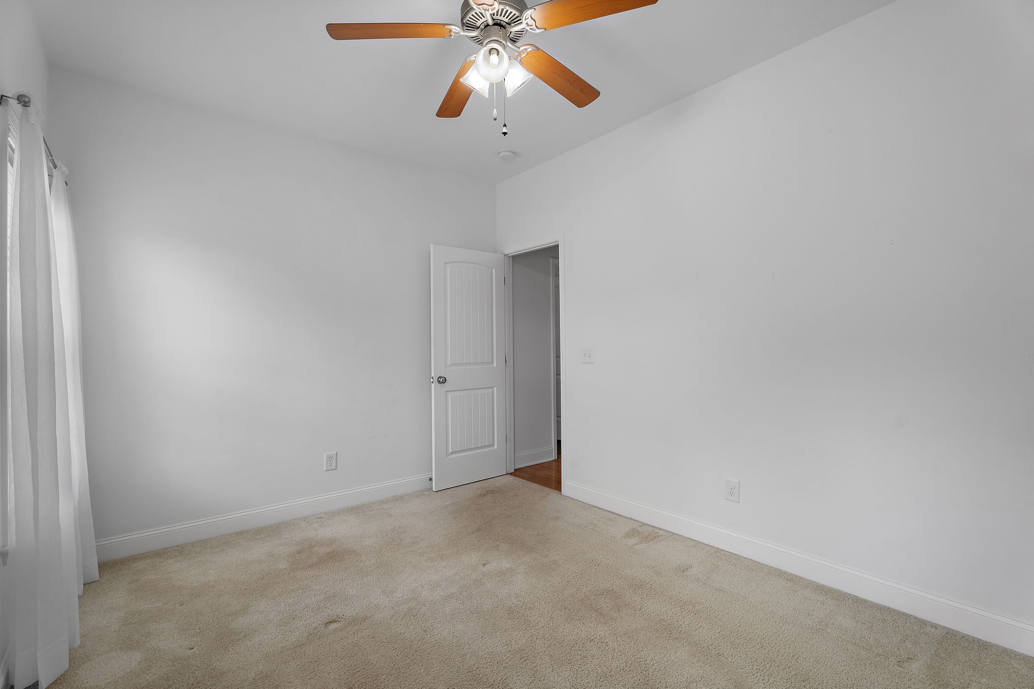 5010 Dubose Ct