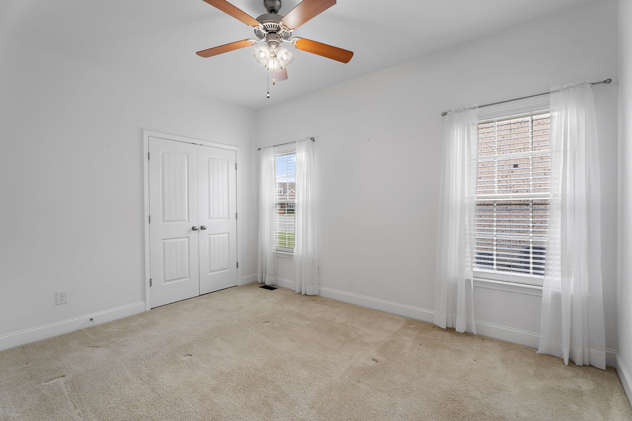 5010 Dubose Ct