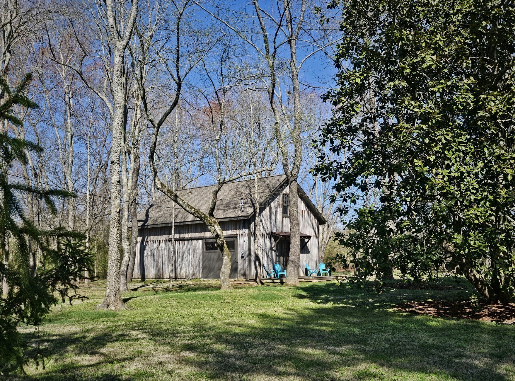 8703 Old Harding Pike