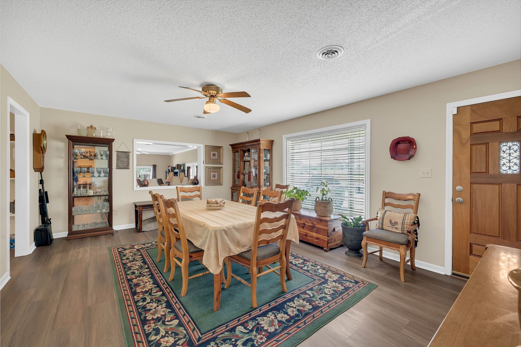 1106 N Washington St