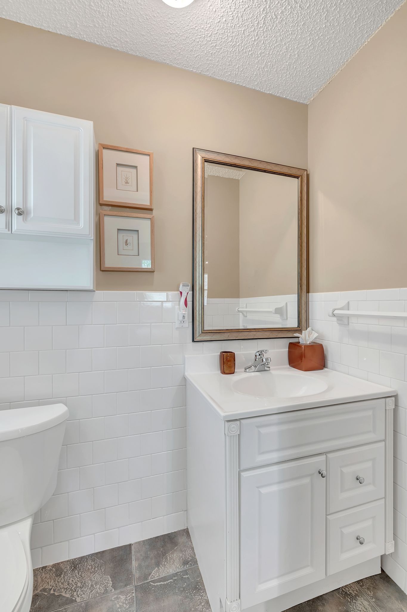 1106 N Washington St