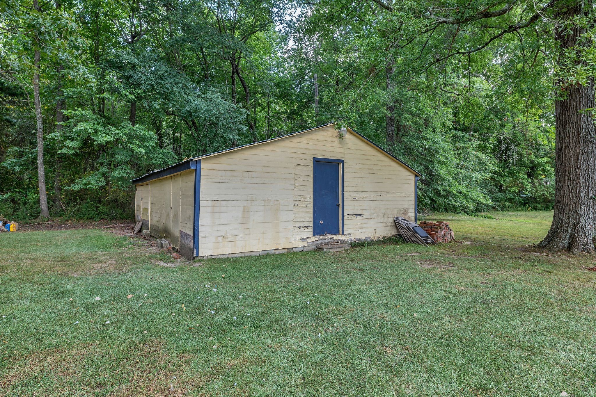 1106 N Washington St