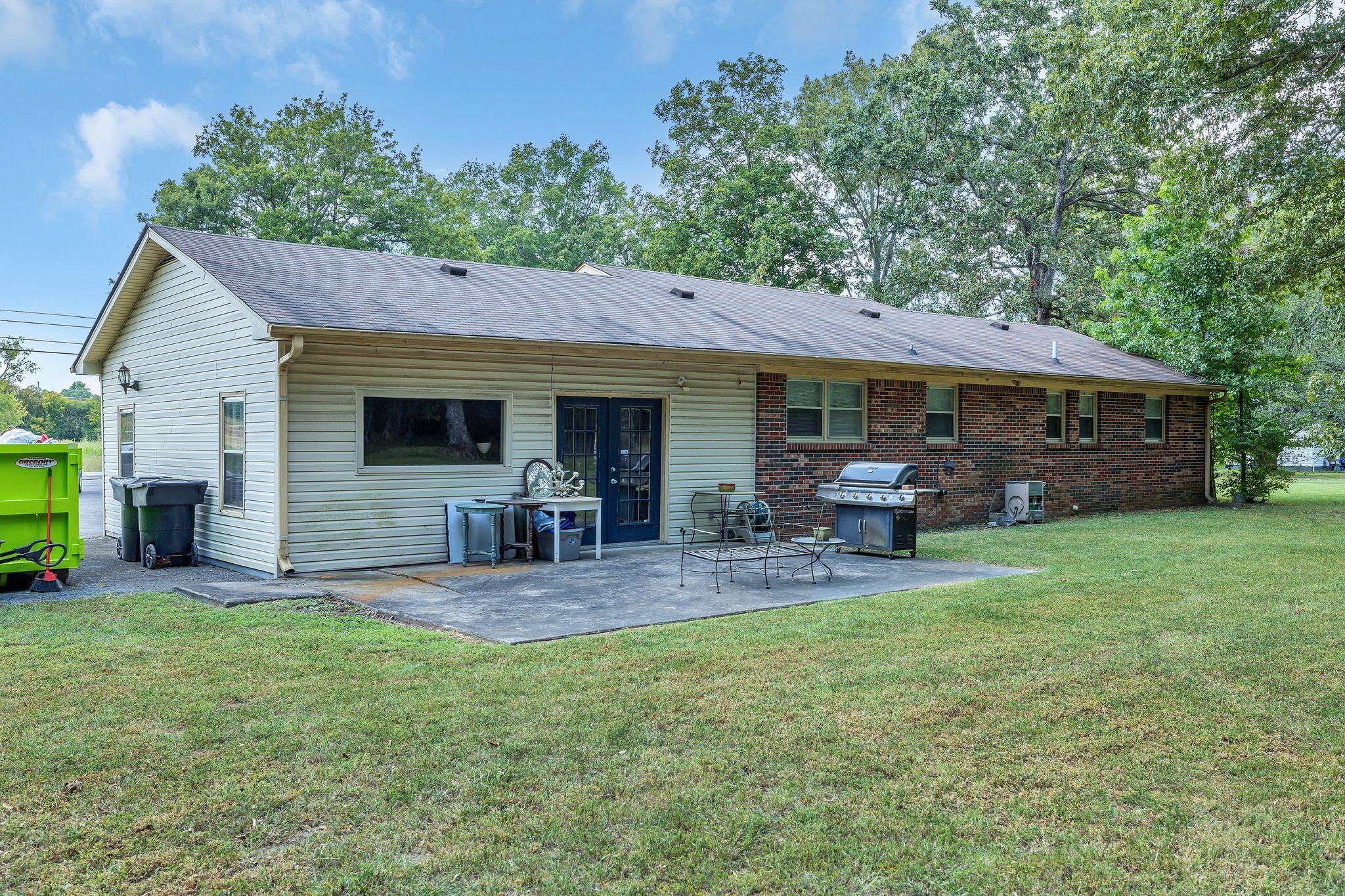 1106 N Washington St