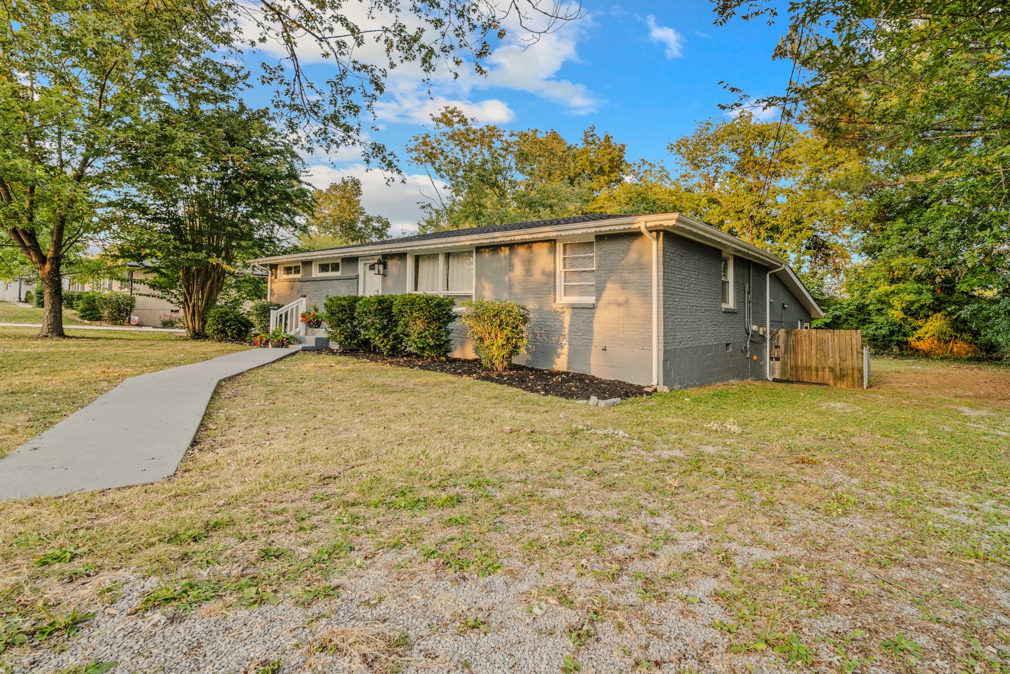 112 Cranwill Dr
