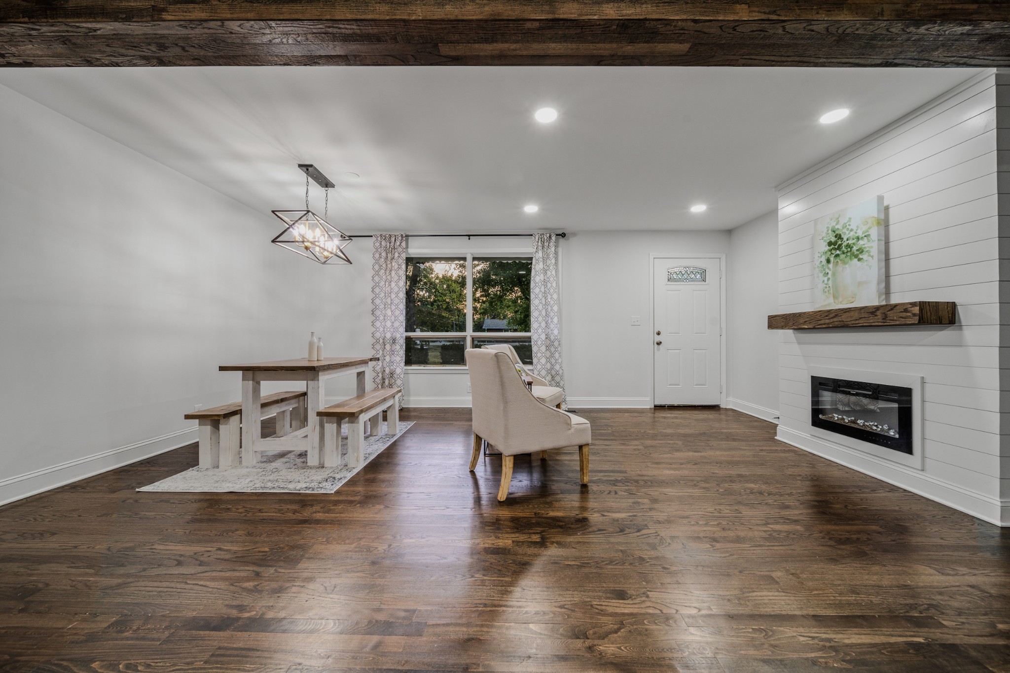 112 Cranwill Dr