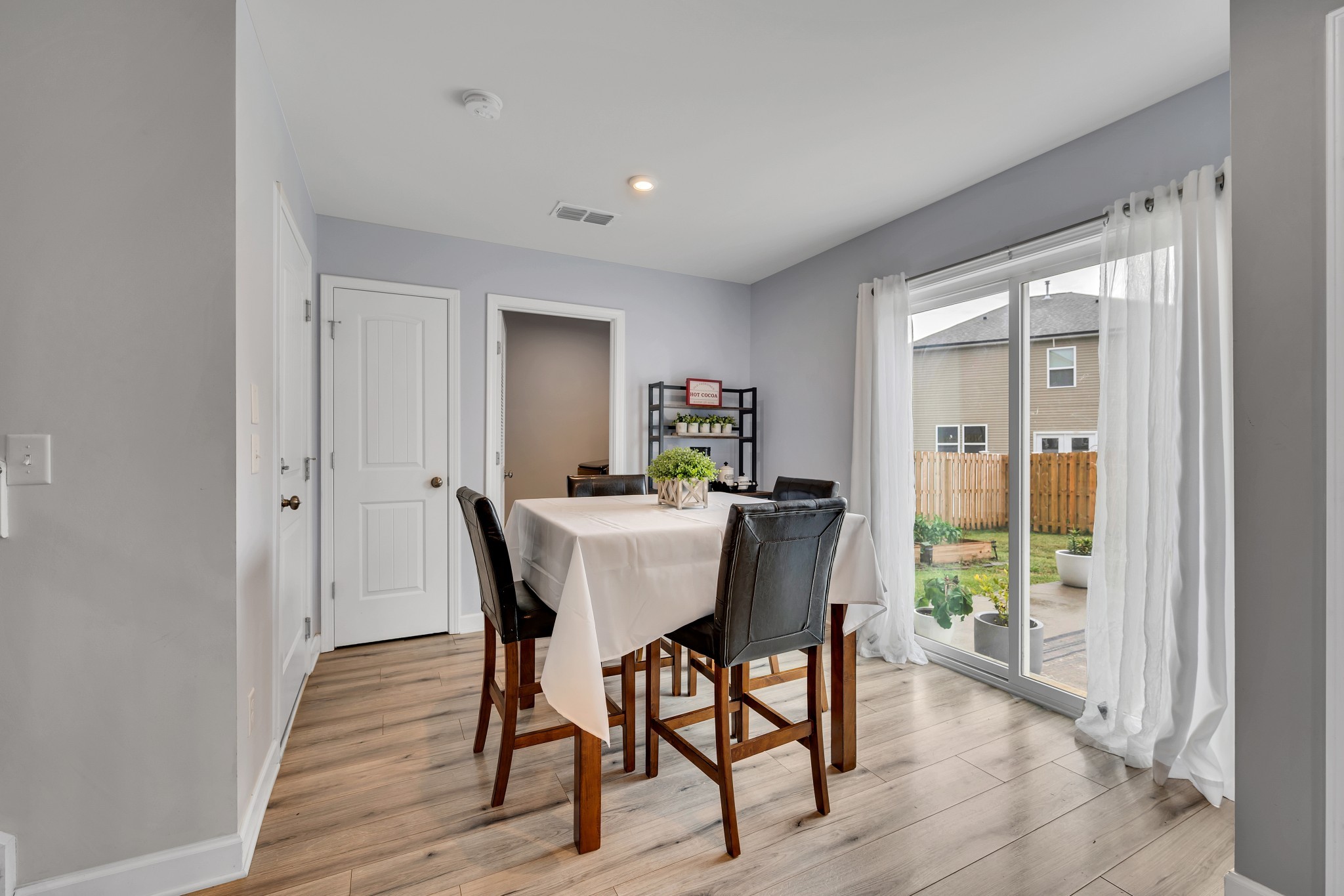 425 Burnley Way