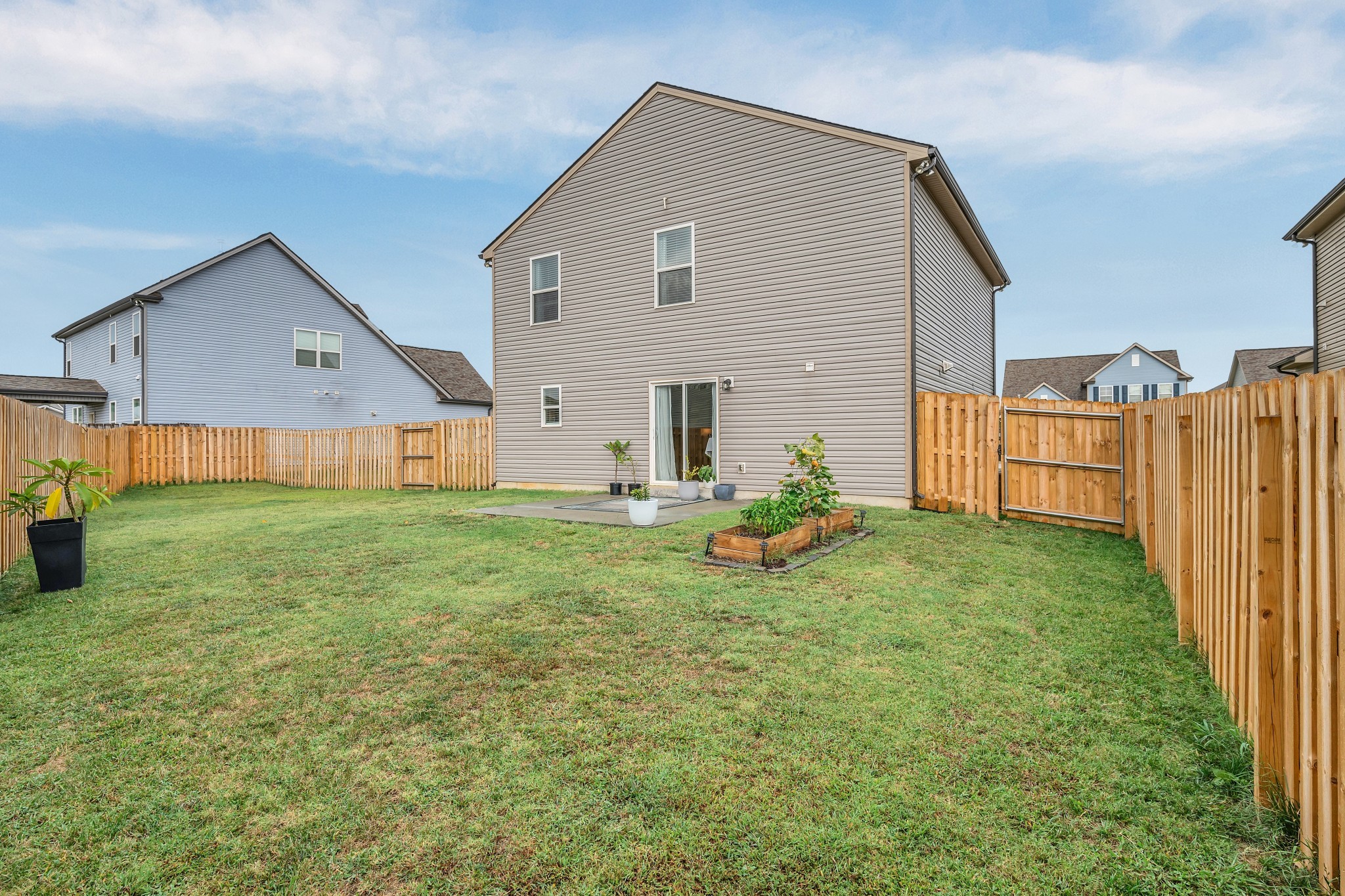 425 Burnley Way