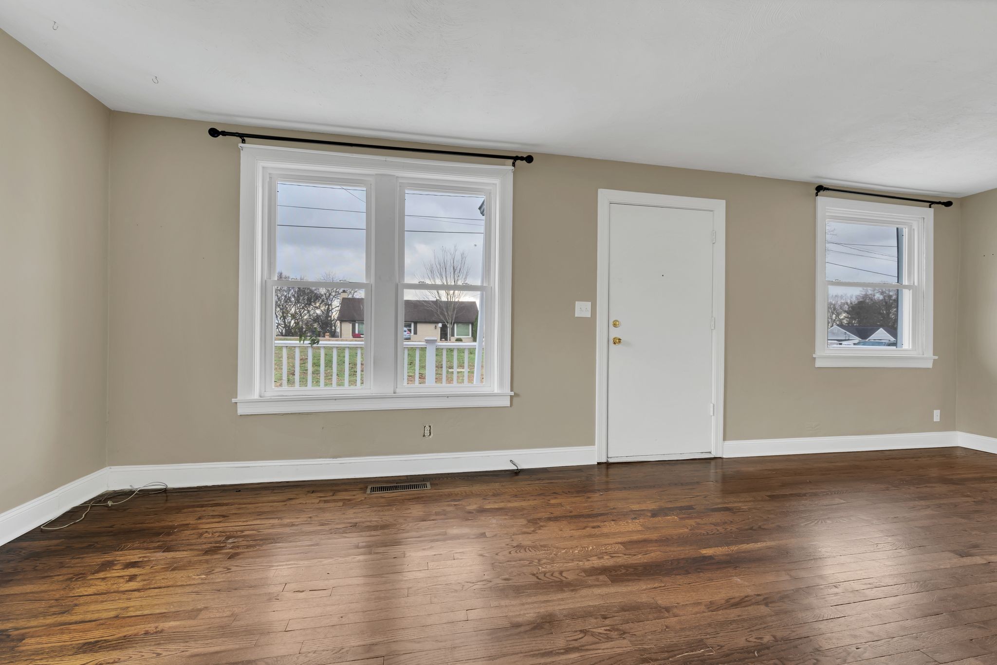 307 Spence Cir