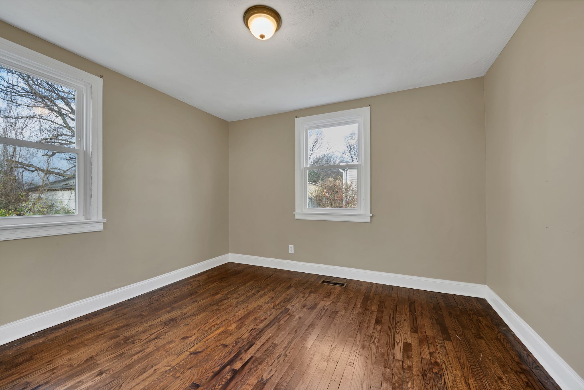 307 Spence Cir
