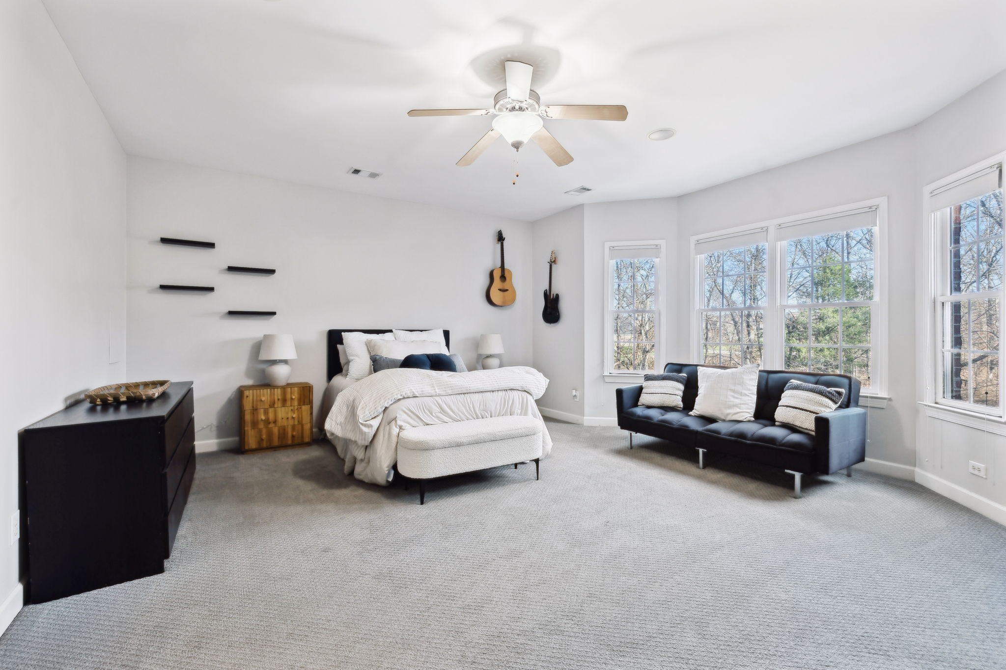 1169 Meadow Bridge Ln