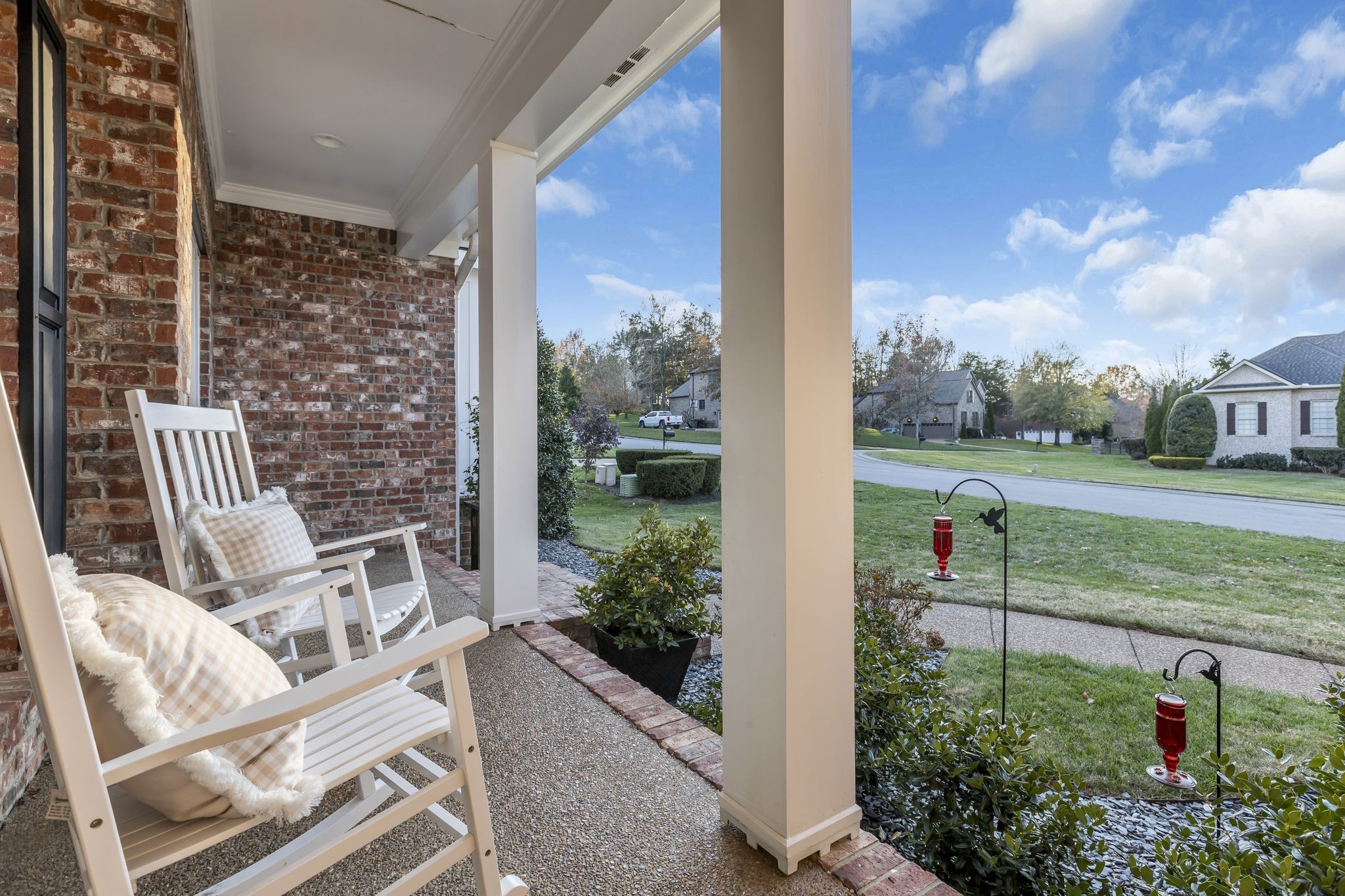 1169 Meadow Bridge Ln