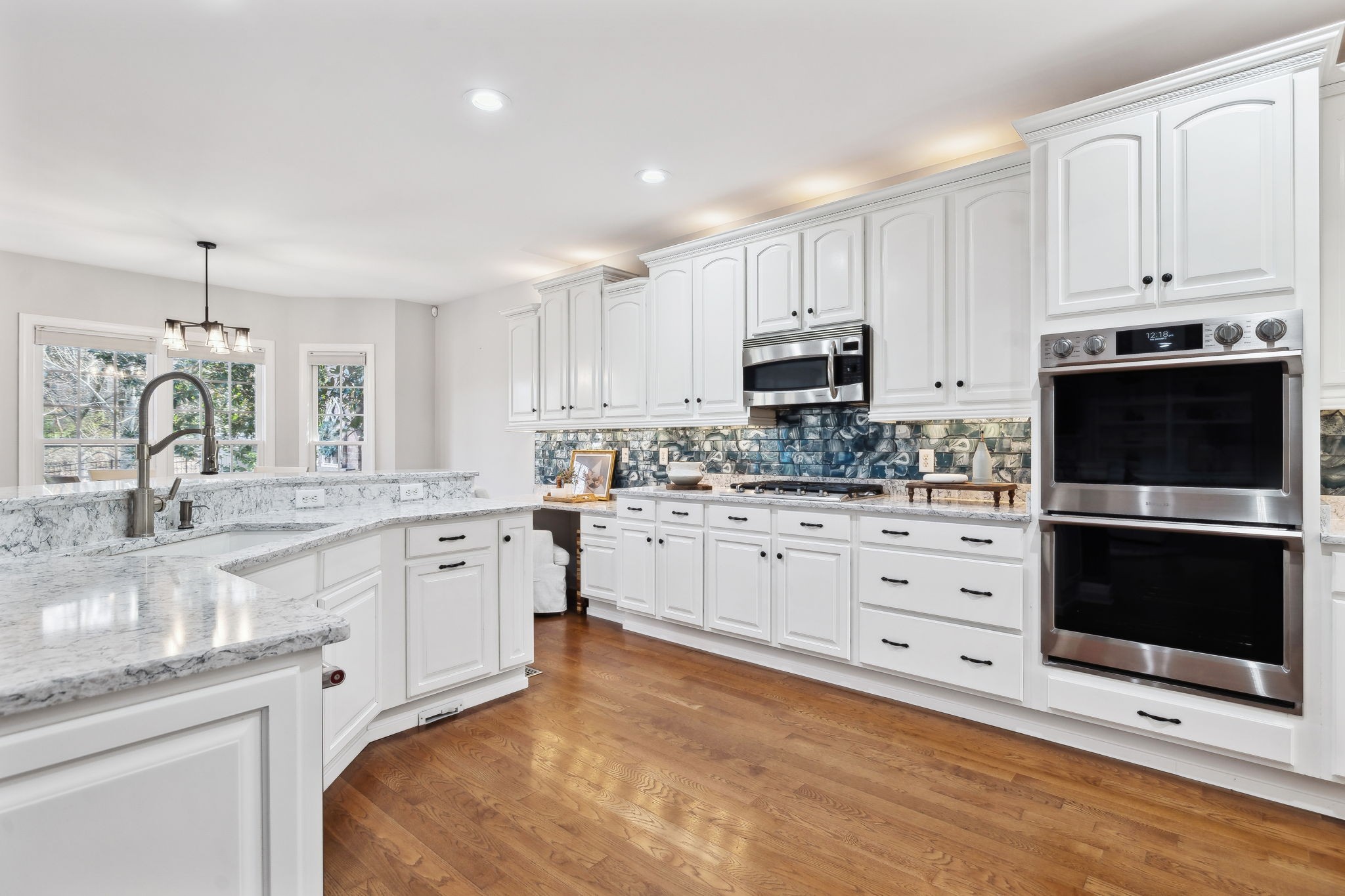 1169 Meadow Bridge Ln