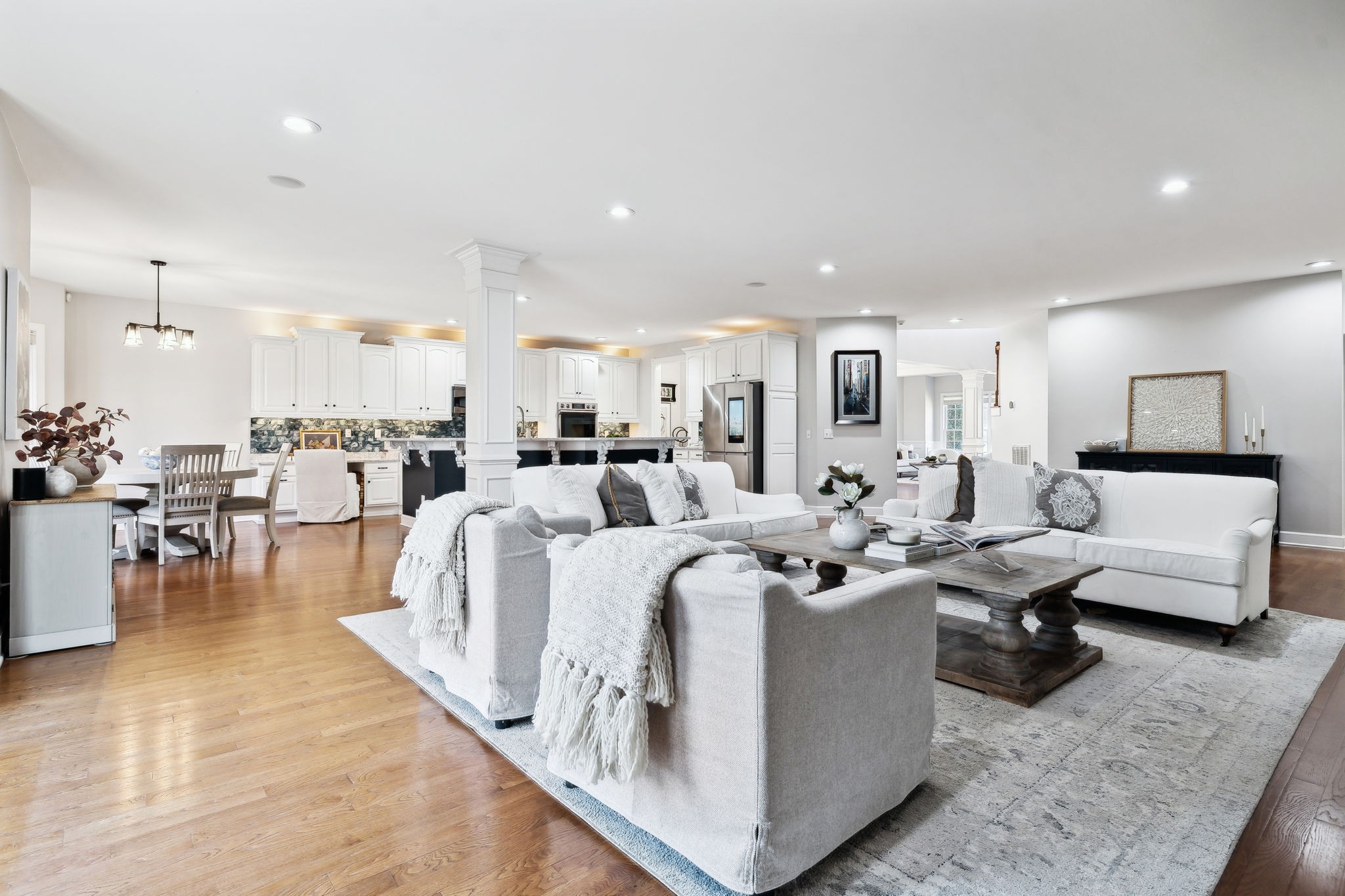 1169 Meadow Bridge Ln