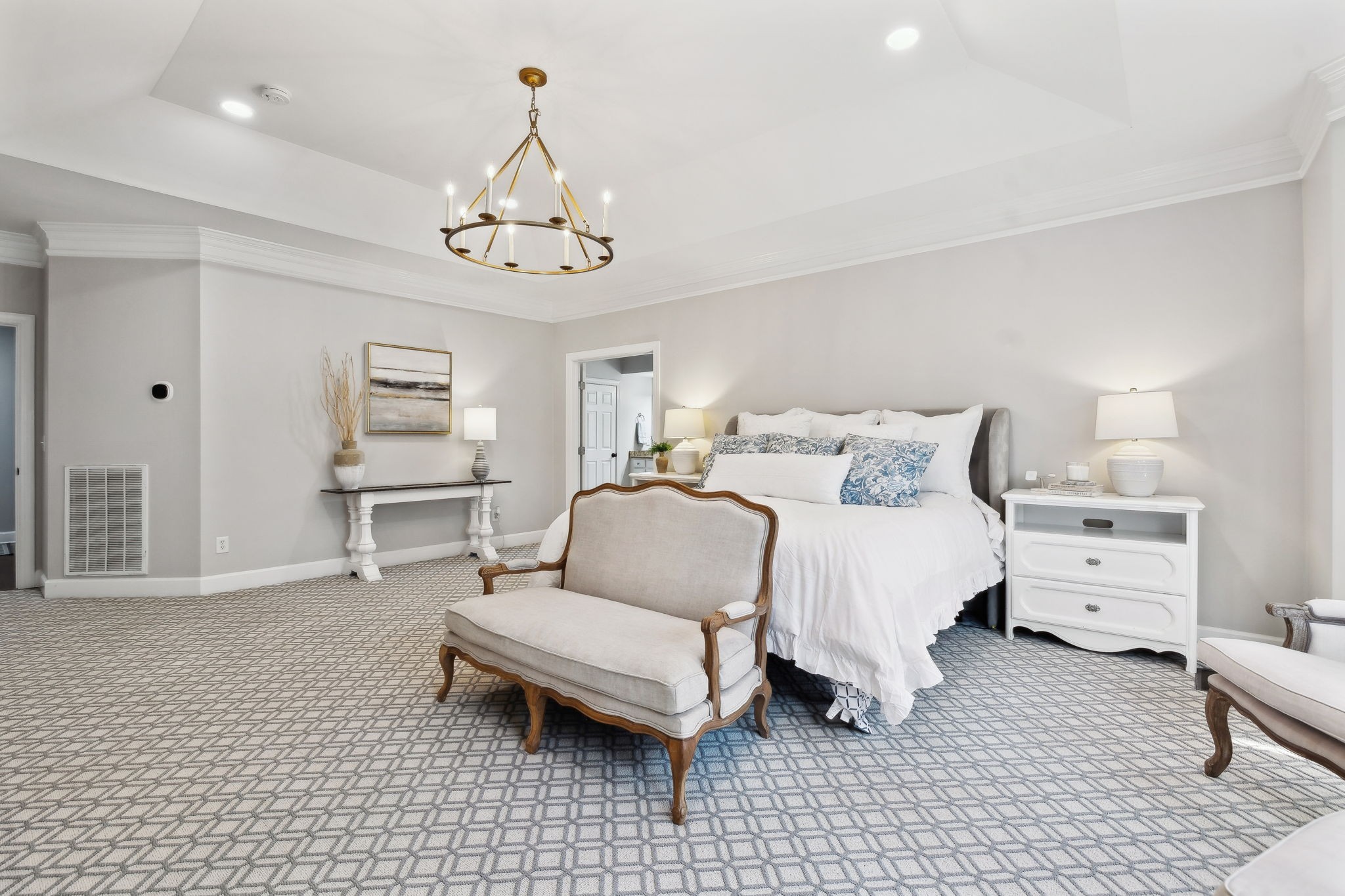 1169 Meadow Bridge Ln