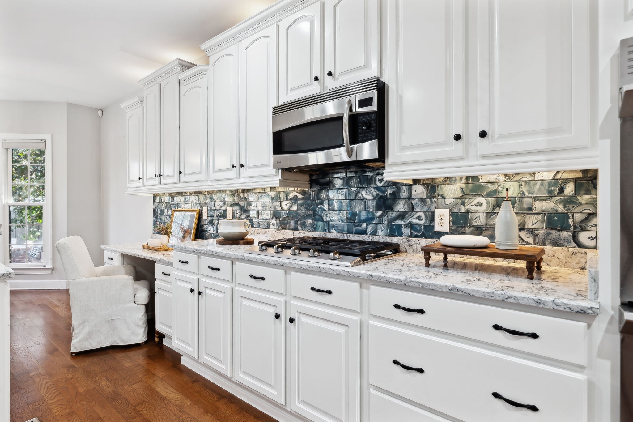 1169 Meadow Bridge Ln