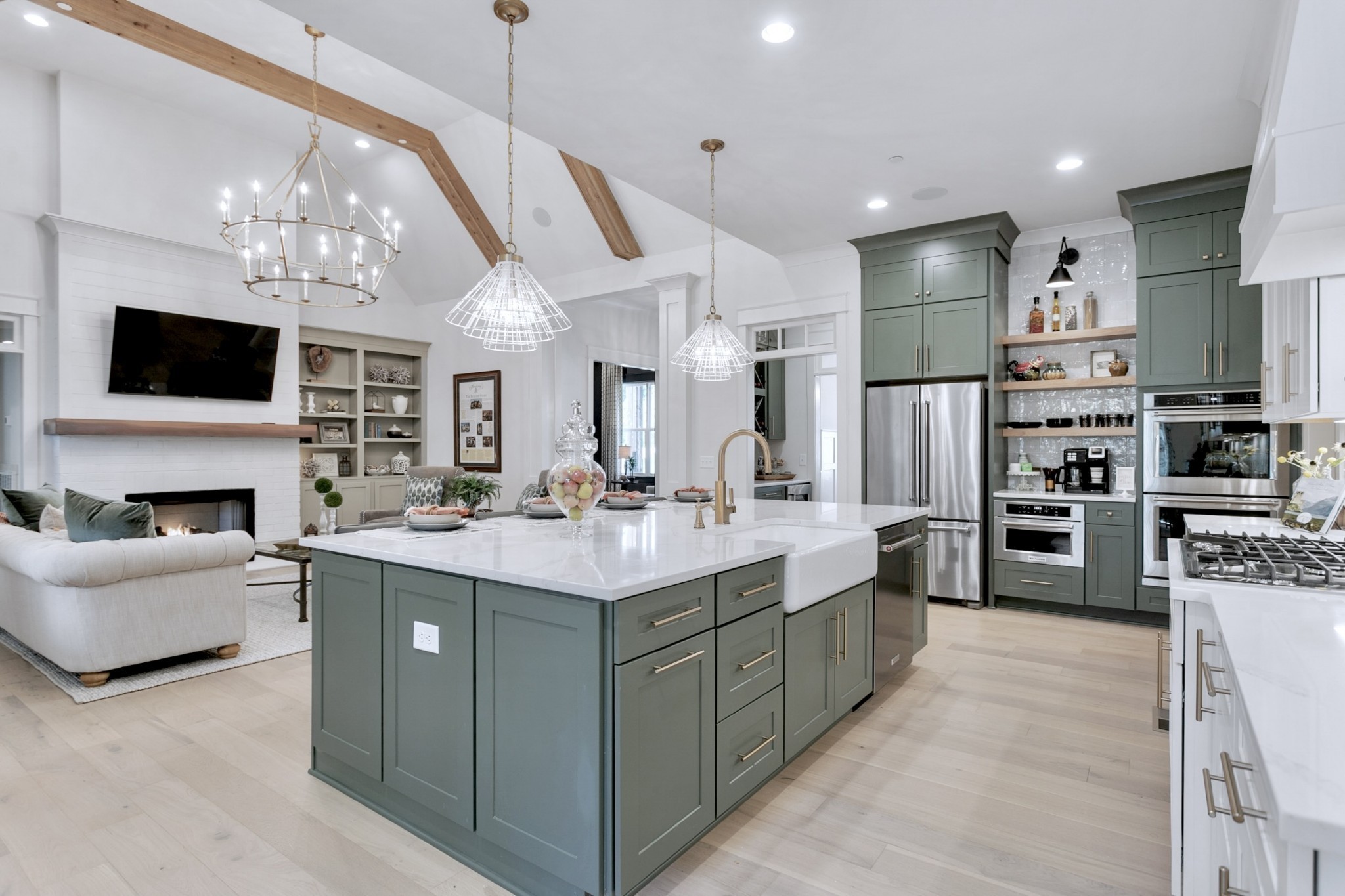 1007 Laguna Drive