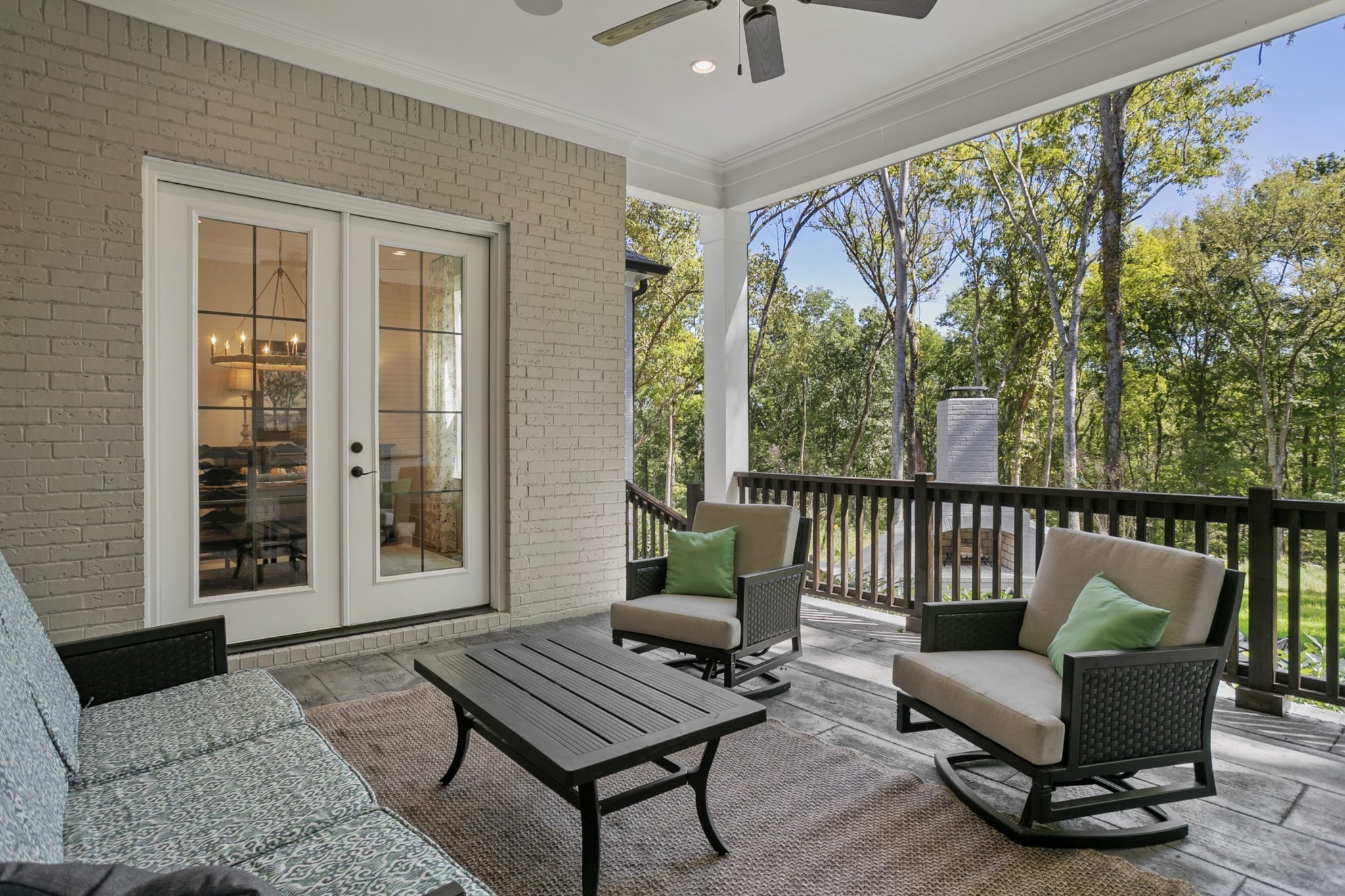 1007 Laguna Drive