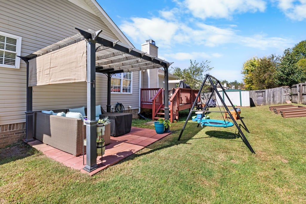 1035 Hedge Apple Dr