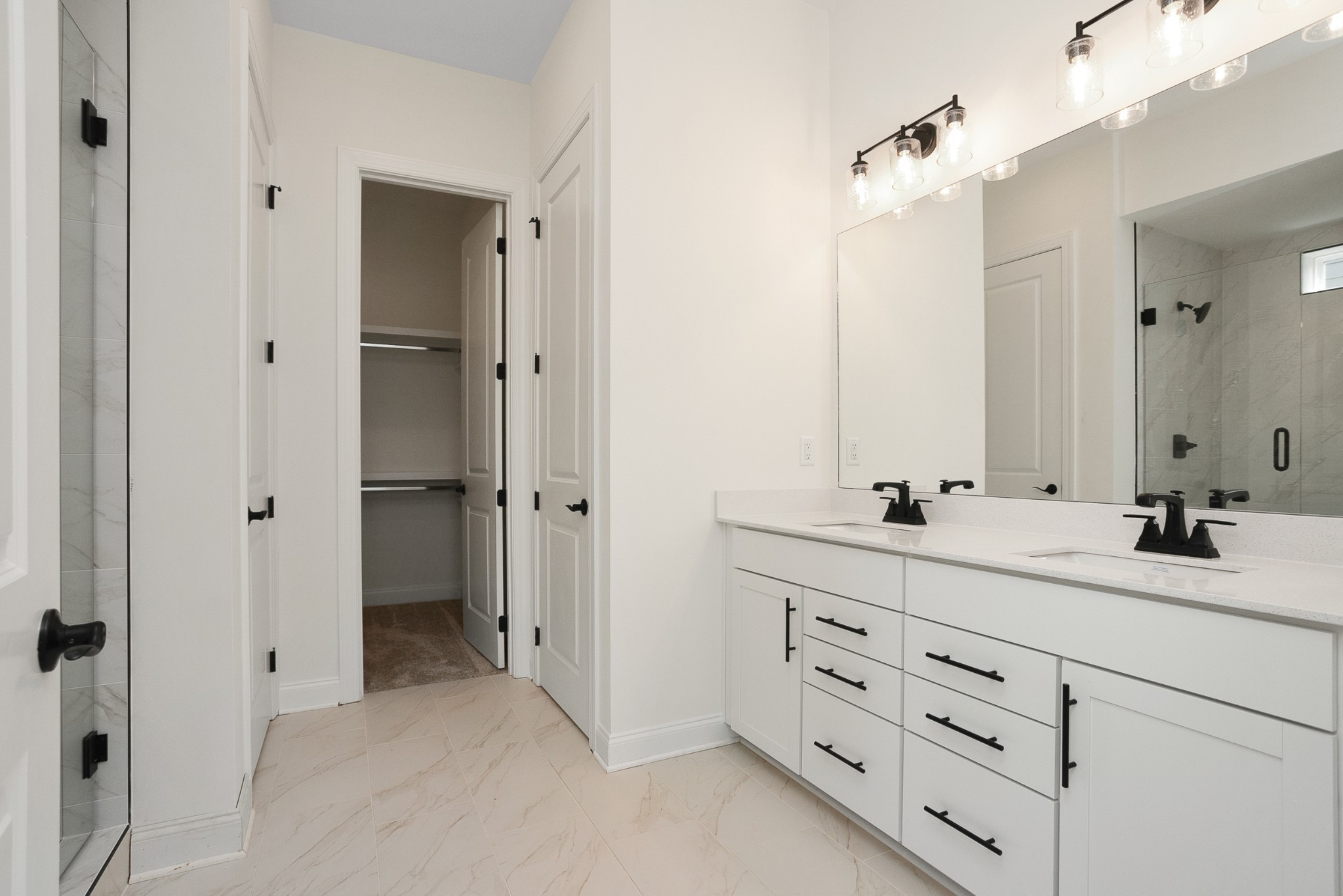 1437 Ovaldale Drive Avril