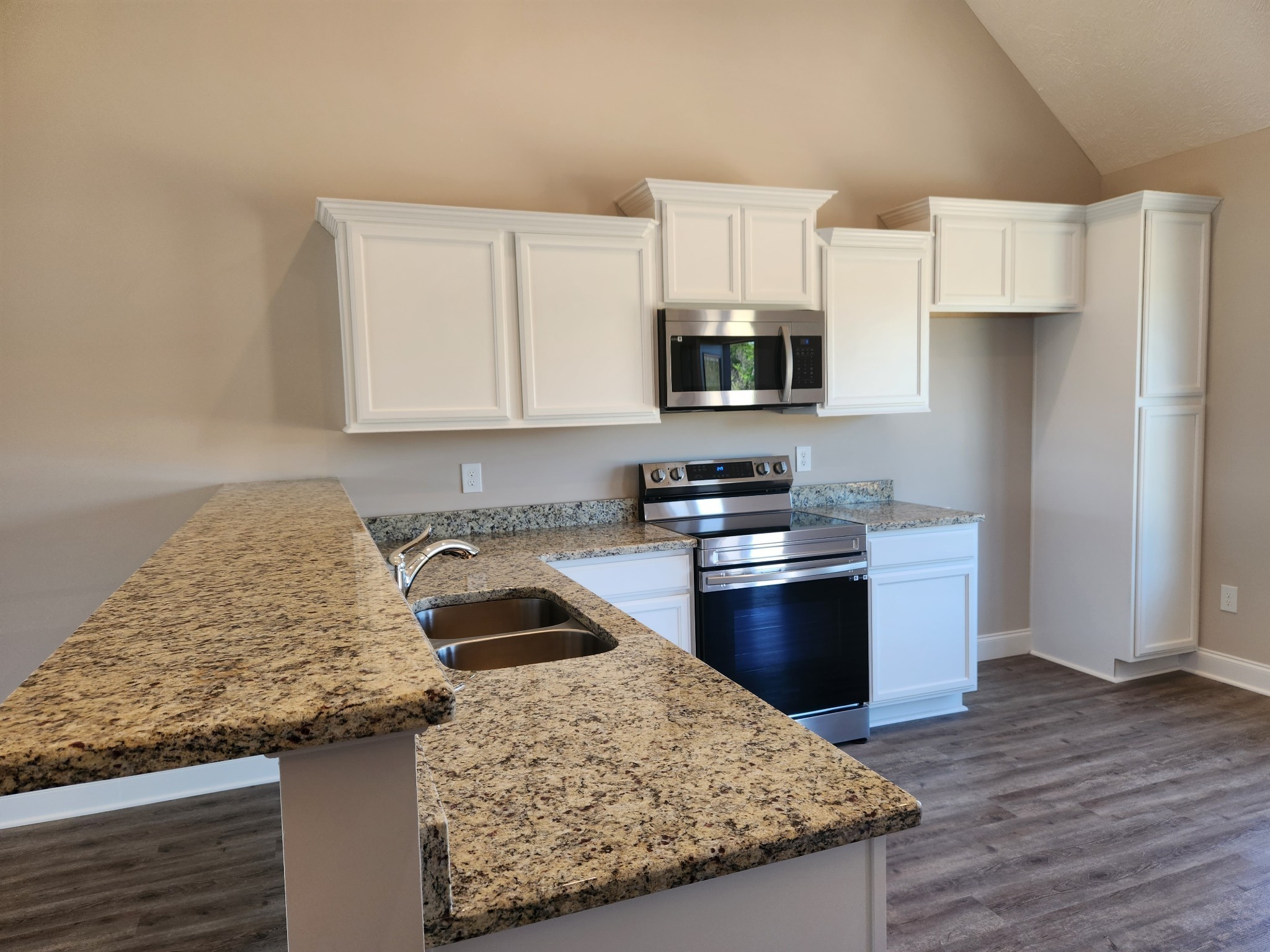 2100 Red Barn Road