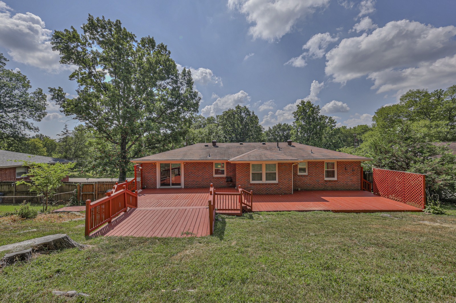4803 Milner Dr