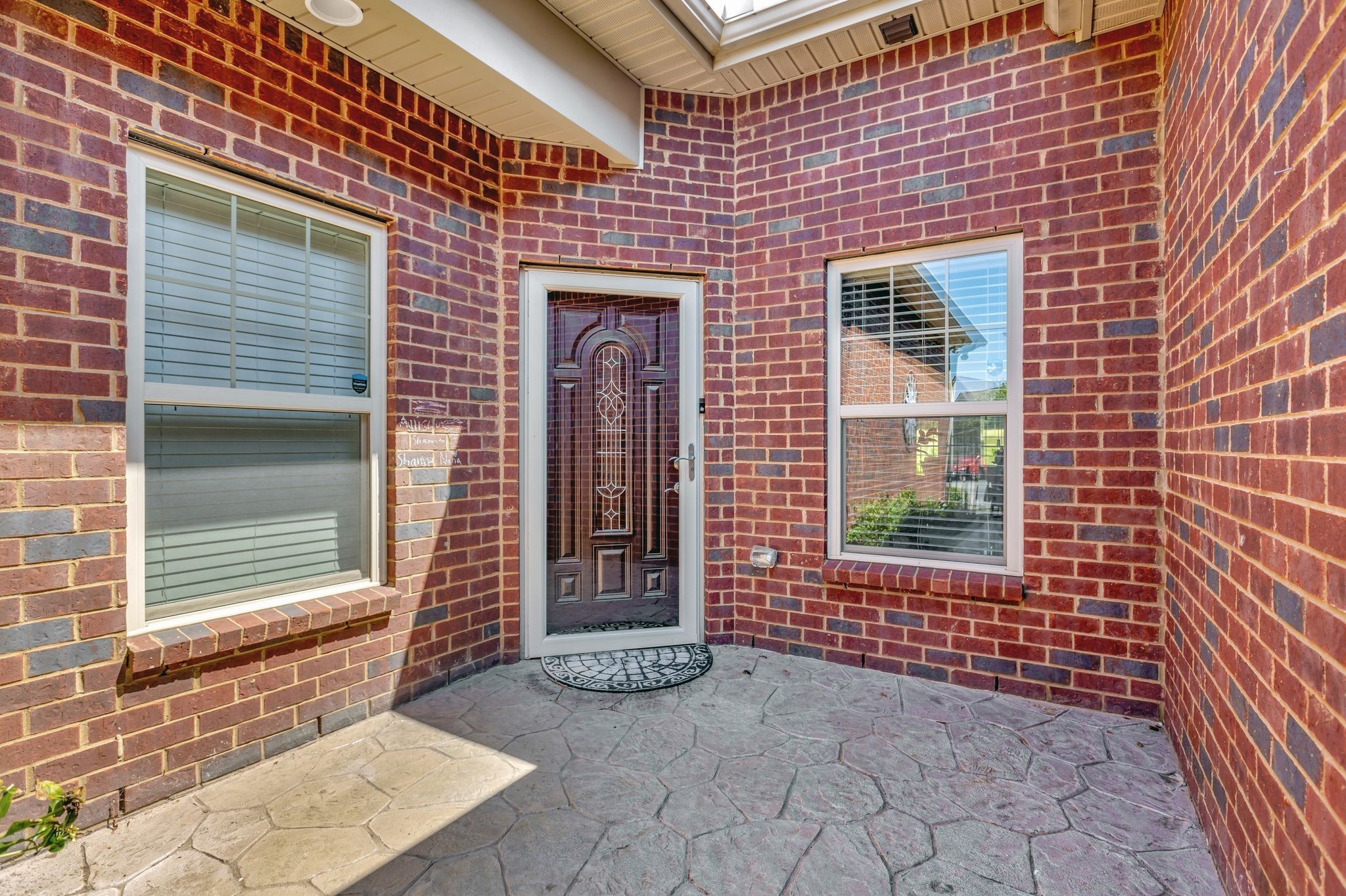 204 Siegert Pl