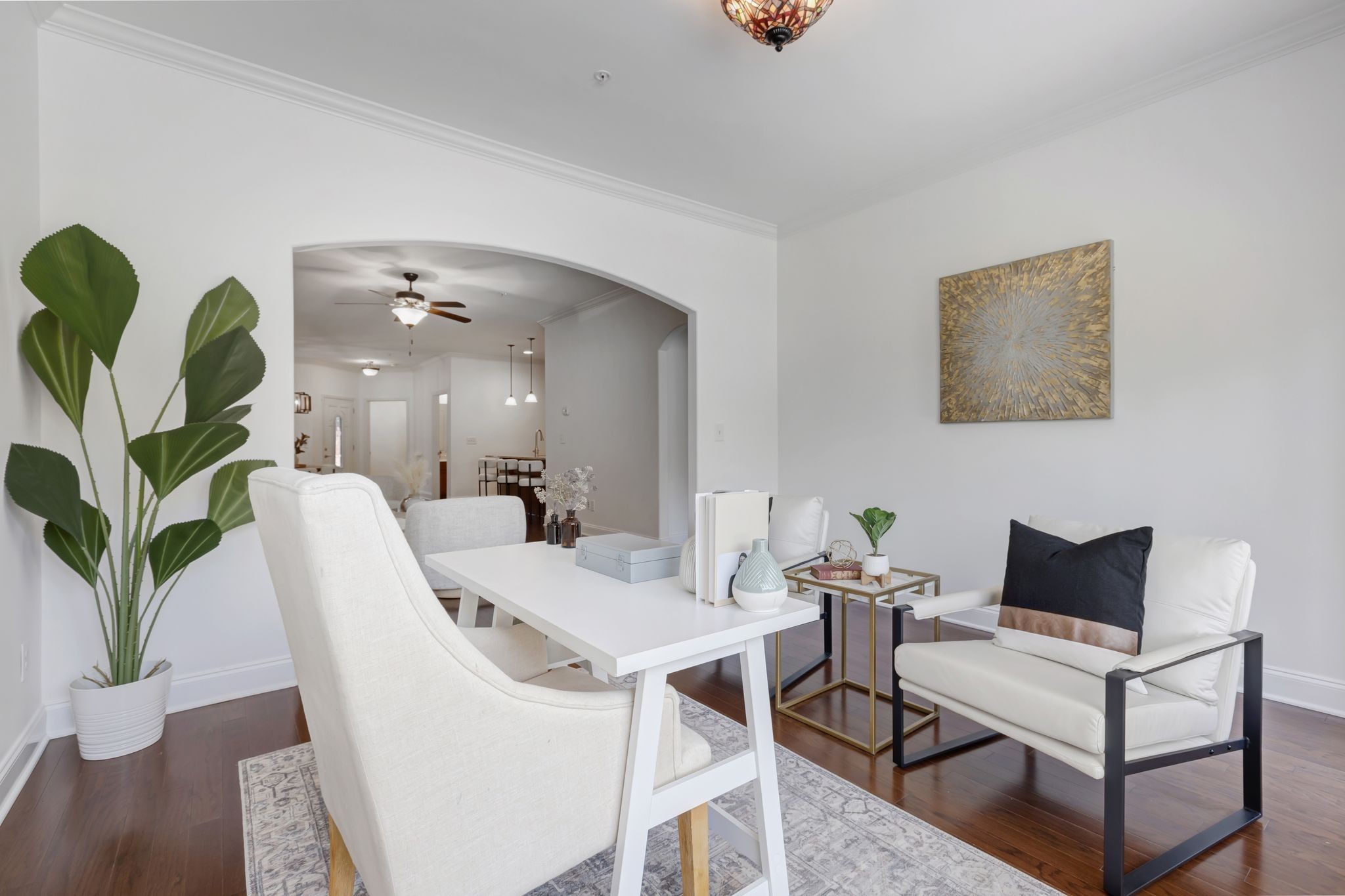 204 Siegert Pl
