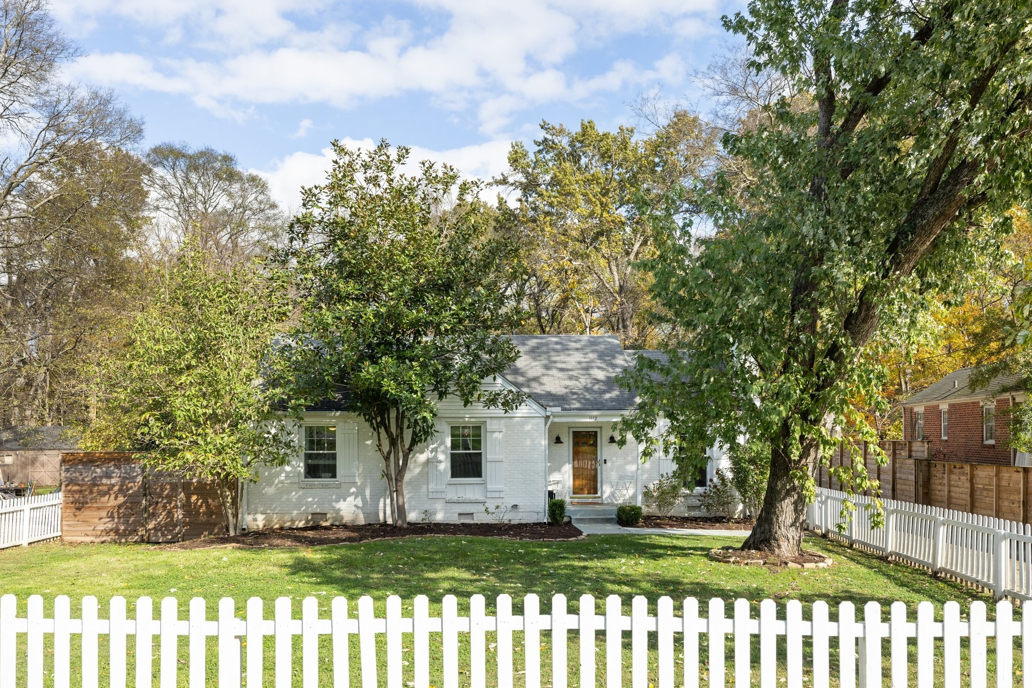 1112 Brookmeade Dr