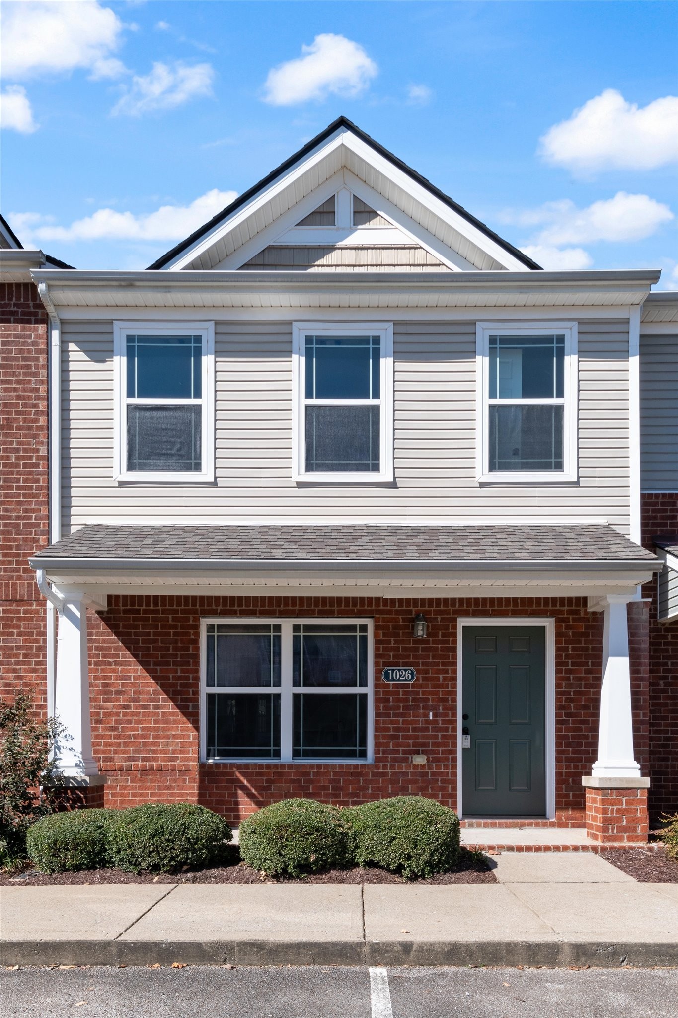 1026 Somerset Springs Dr