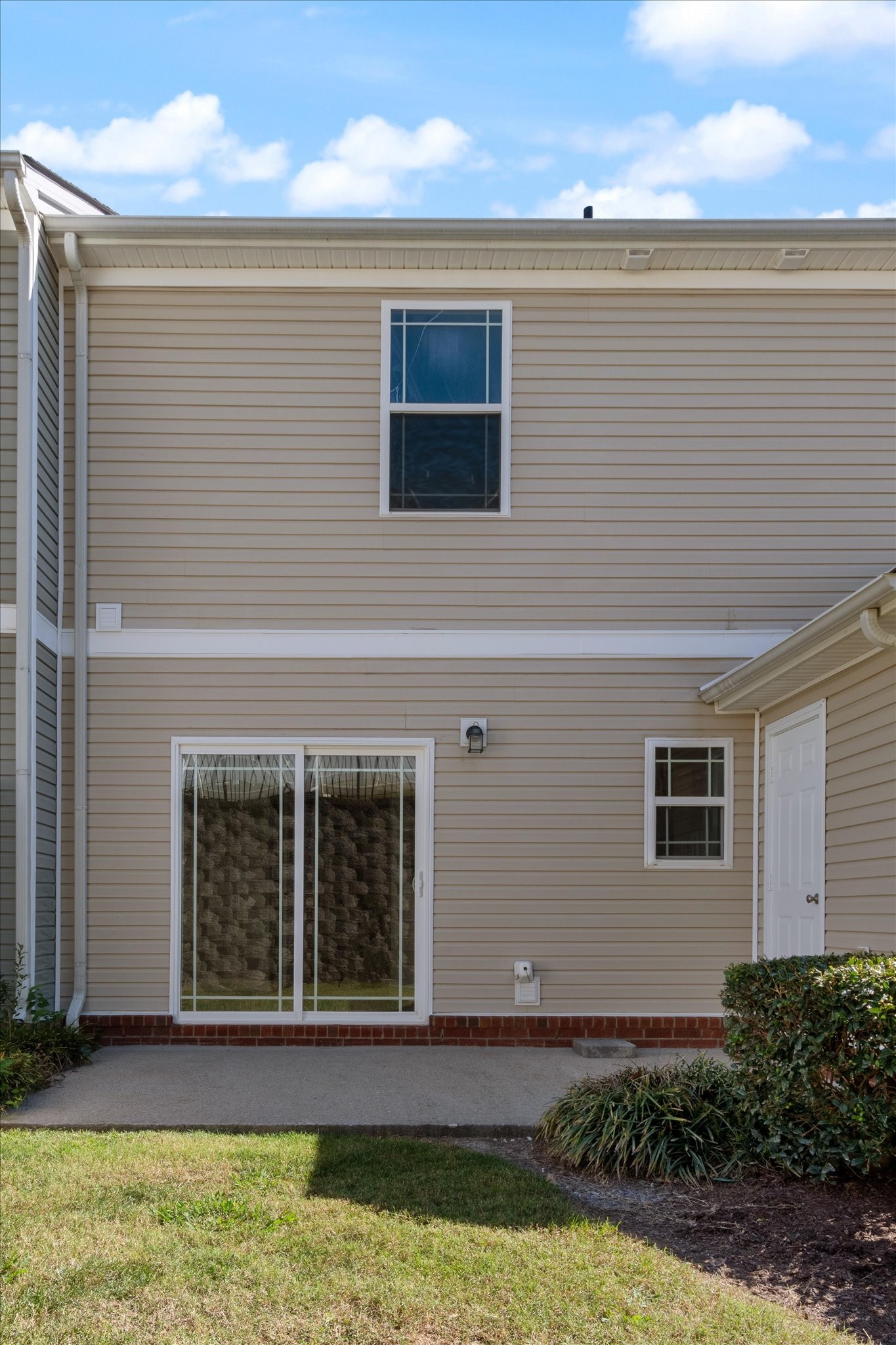 1026 Somerset Springs Dr